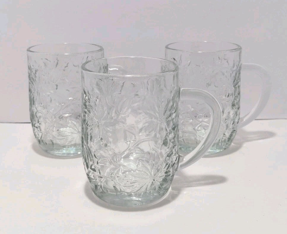 Set of 3 Princess House Fantasia Clear Glass Poinsettia Design Coffee Mug Cup