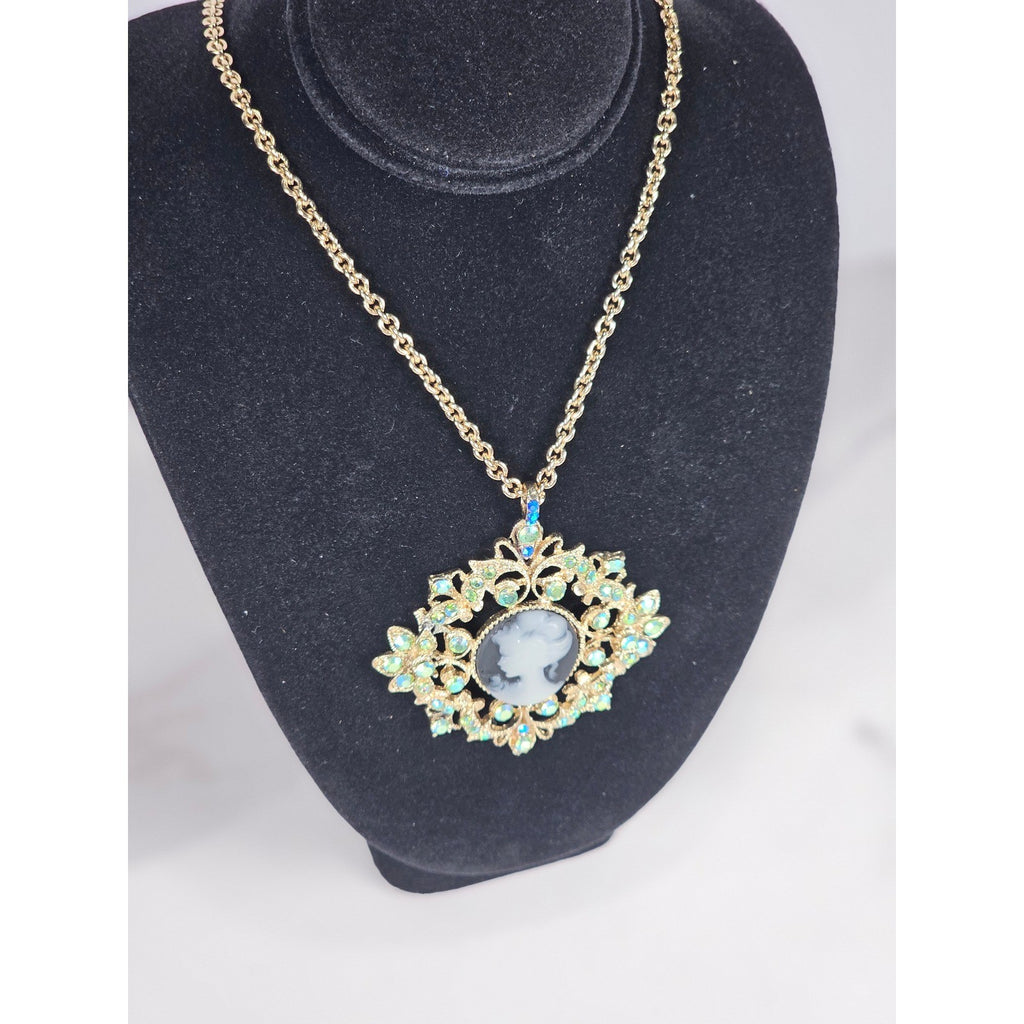 Vintage Cameo Pendant Necklace Gold Tone Aurora Borealis Rhinestones