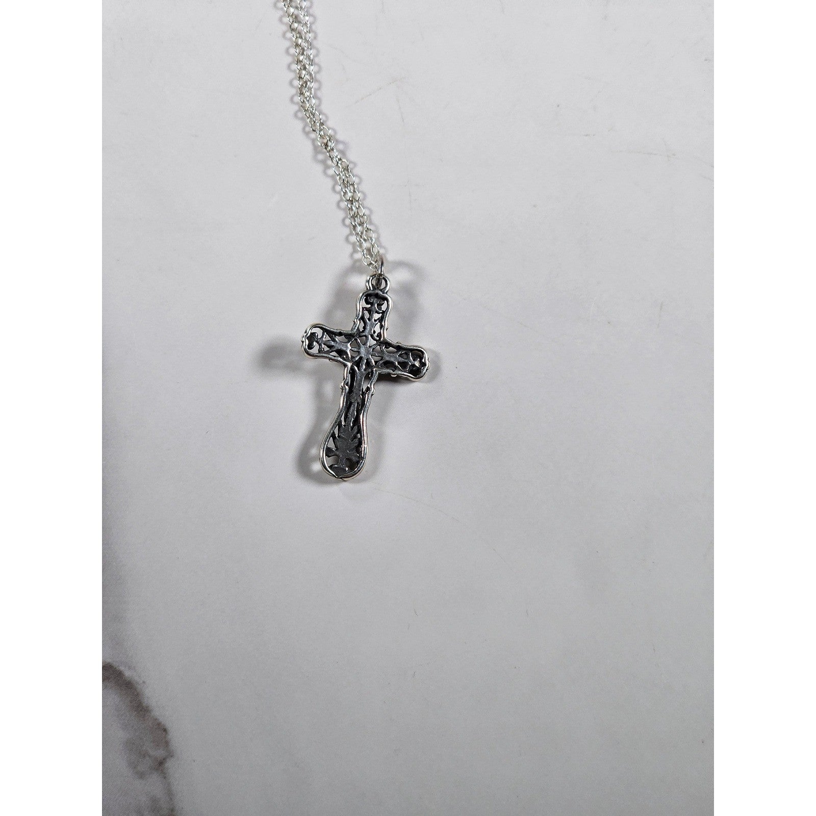 Vintage Silver Tone Filigree Crucifix Necklace Christian Cross