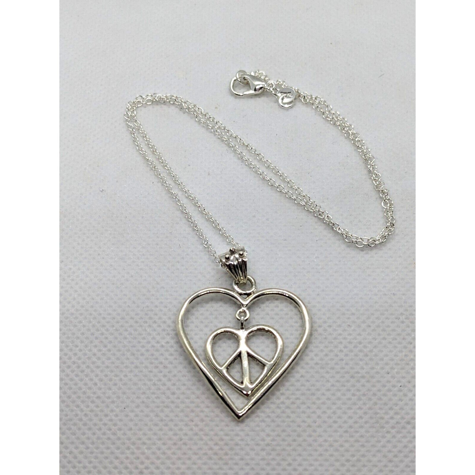 Vintage Sterling Silver Peace Heart Pendant Necklace 18 Inch Chain