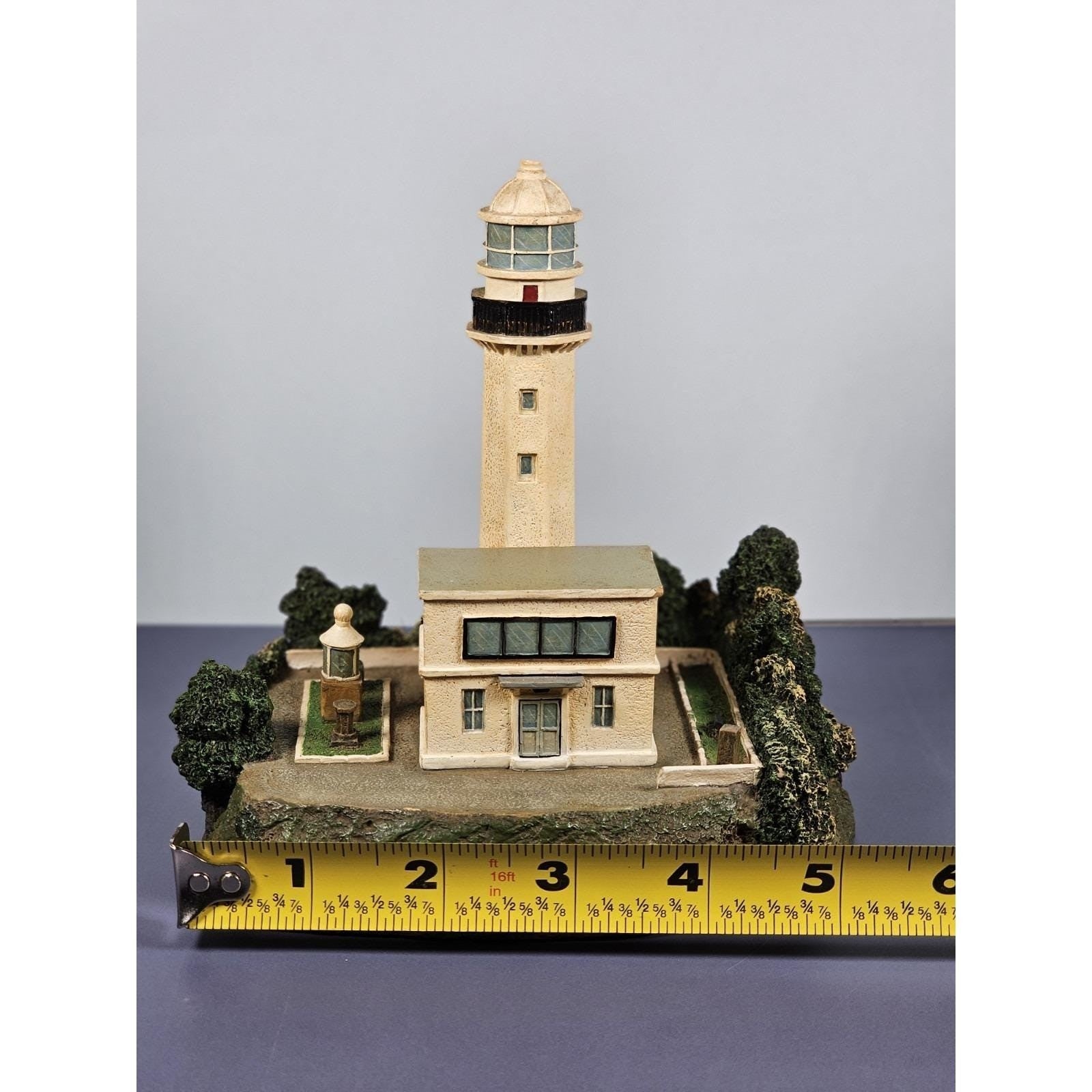 Danbury Mint Kan Non Zaki Lighthouse Figurine COA Japan