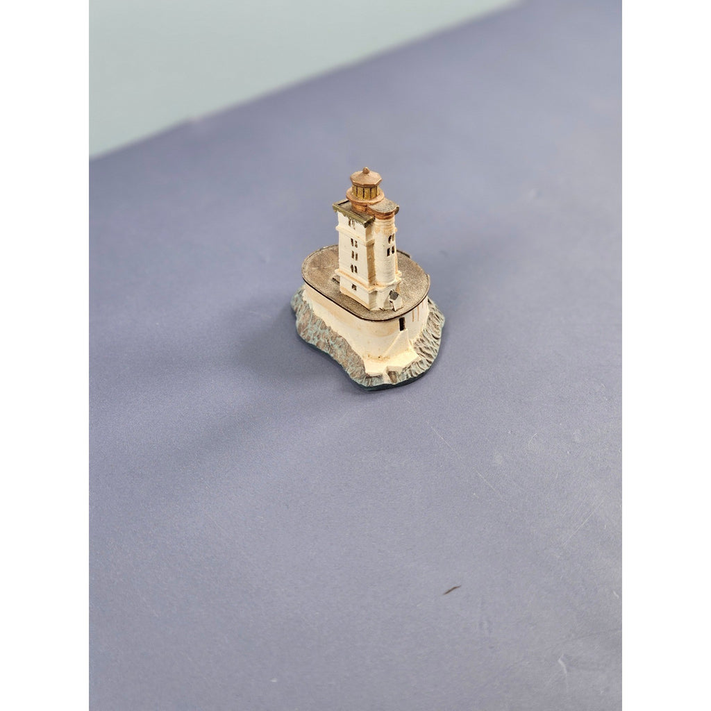 St. George Reef Lighthouse Thimble Miniature Coastal Decor Collectible Chipped