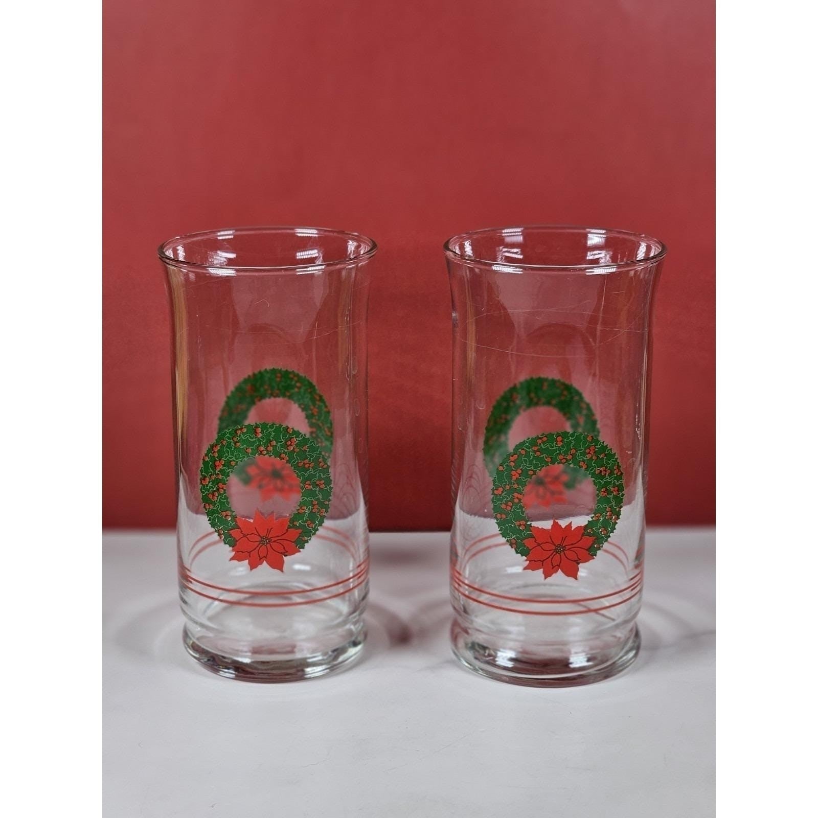 Vintage Libbey Christmas Glasses Set of 2 Holly Berry Poinsettia Holiday