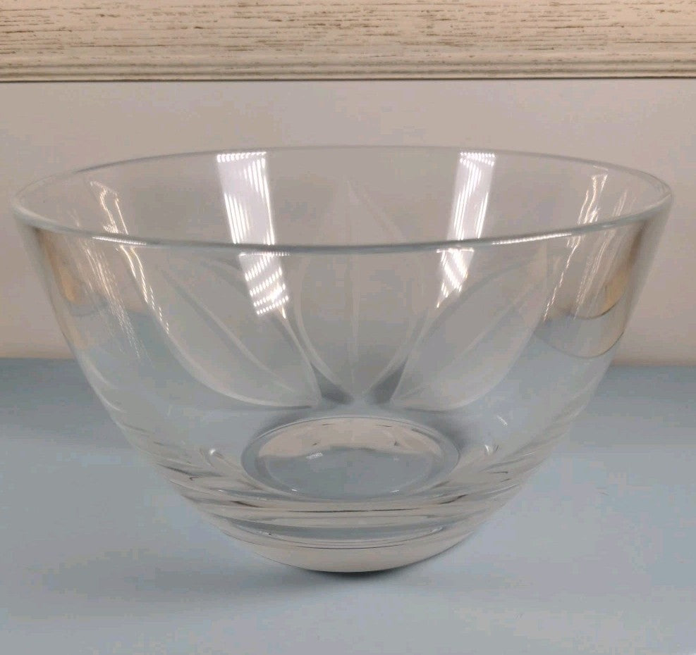 Vintage Crystal Etched Frosted Leaf Vase