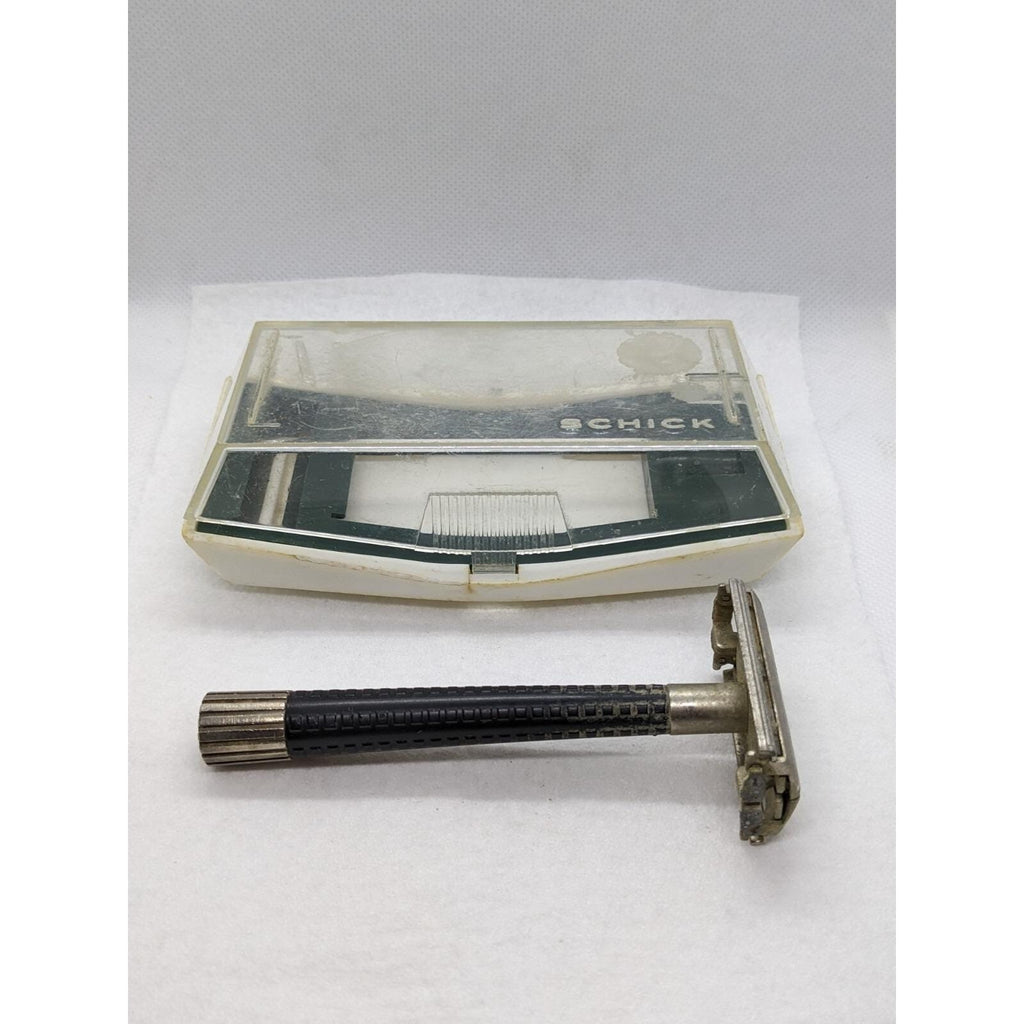 Schick 1965  Safety Razor Eversharp Double Edge Razor With Case