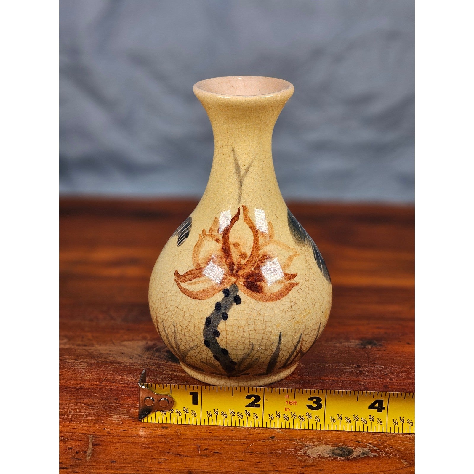 Vintage Pottery 5 Inch Bud Vase Hand Painted Lotus Flower Crackle Glaze
