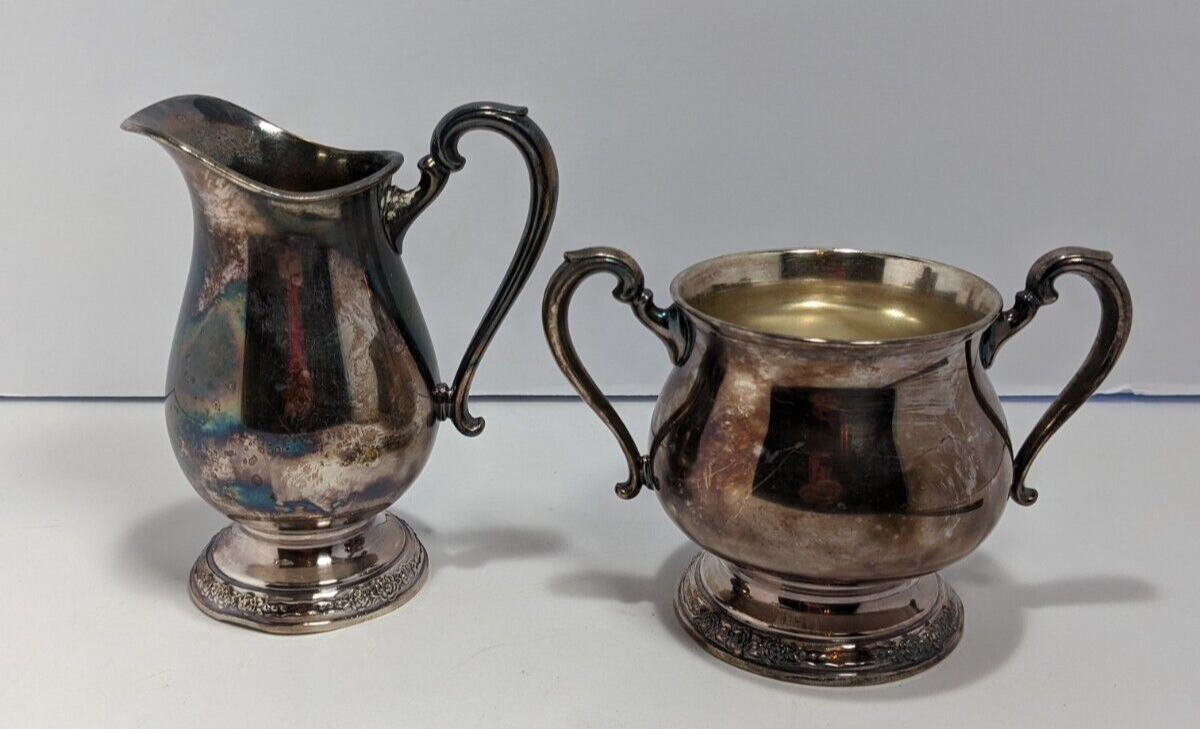 International Silver Co - CAMILLE ROSE -  Sugar Bowl and Creamer Set 6003/ 6004