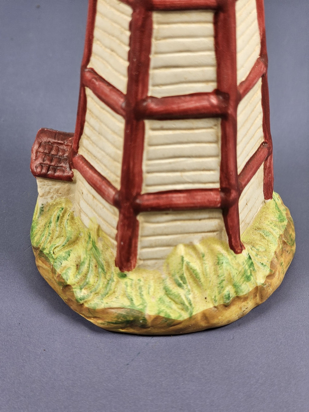 Vintage Ks Collection Beige Wood Design Red Stripe Design Lighthouse 6" Tall C