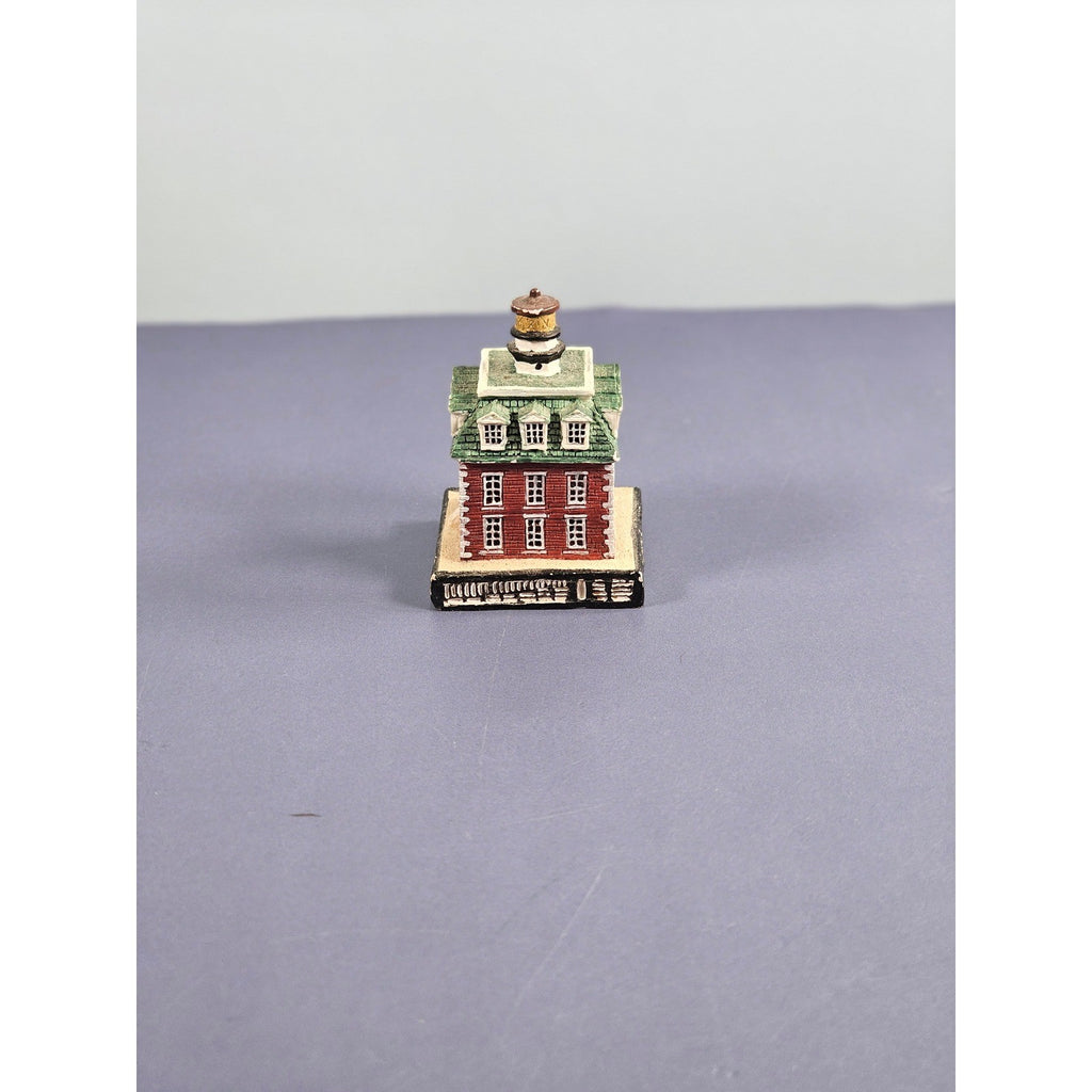 Vintage New London Ledge Lighthouse Thimble Miniature Collectible