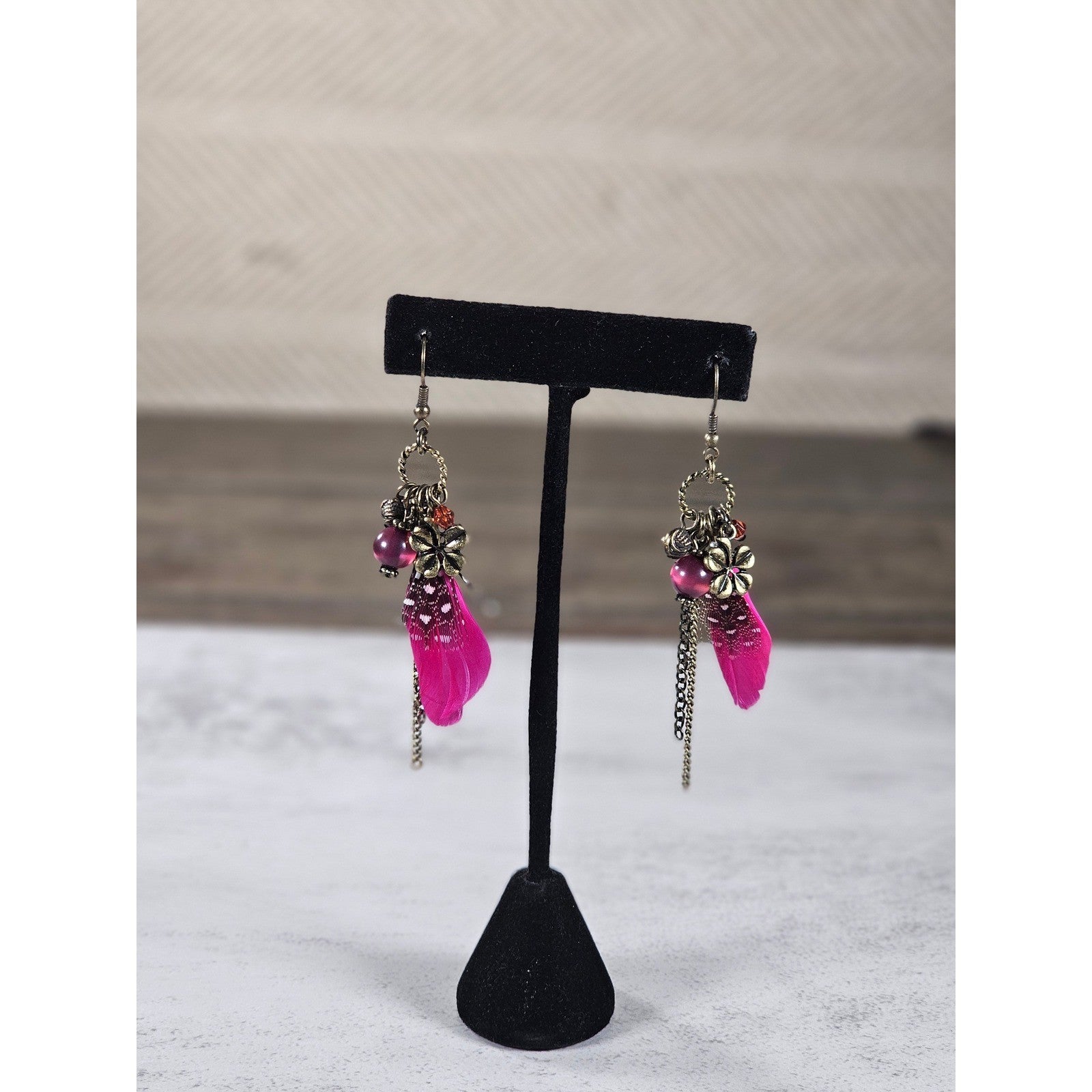 Vintage Pink Feather Charm Earrings Floral Boho Dangle Drop