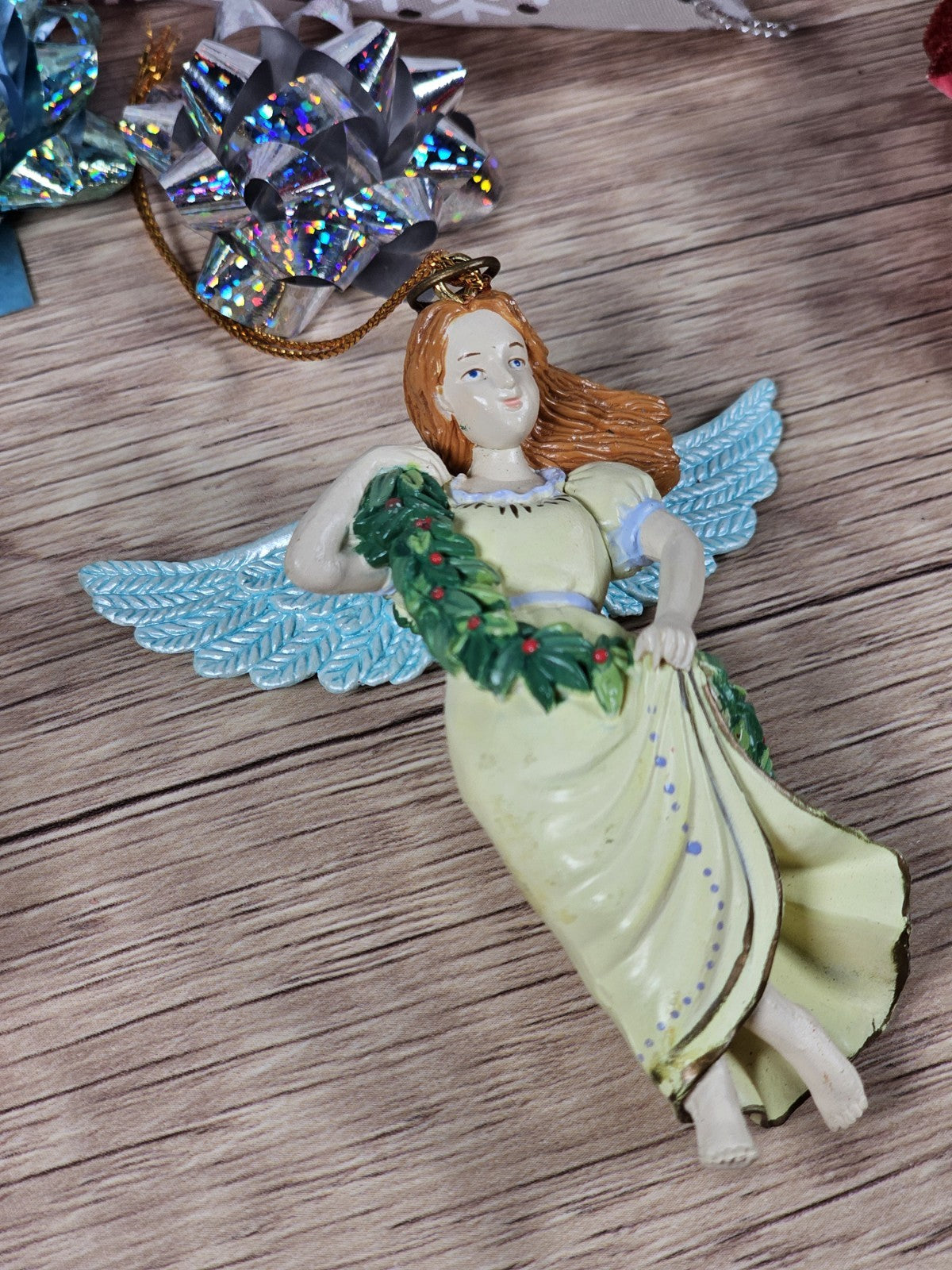 Vintage Lustre Fame LTD Angel Ornament Christmas Holiday Resin Sash 3.5"