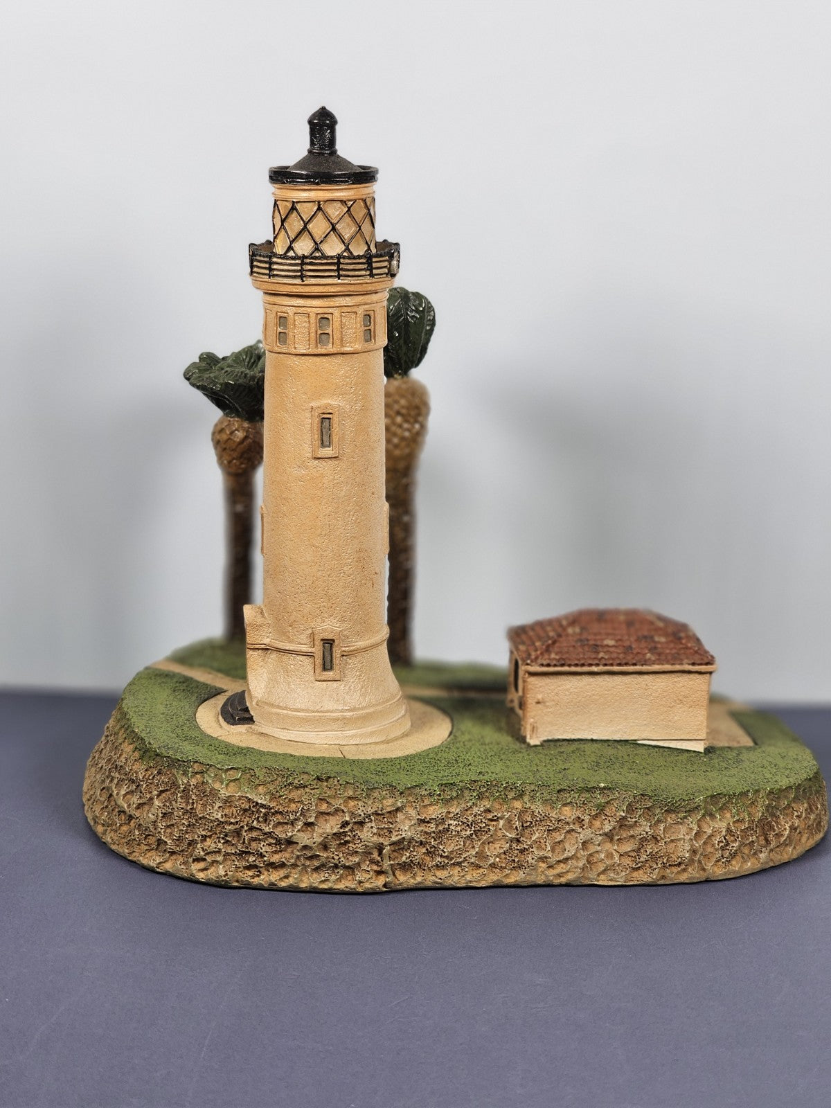 Vintage The Danbury Mint 1993 POINT VICENTE LIGHTHOUSE Sculpture