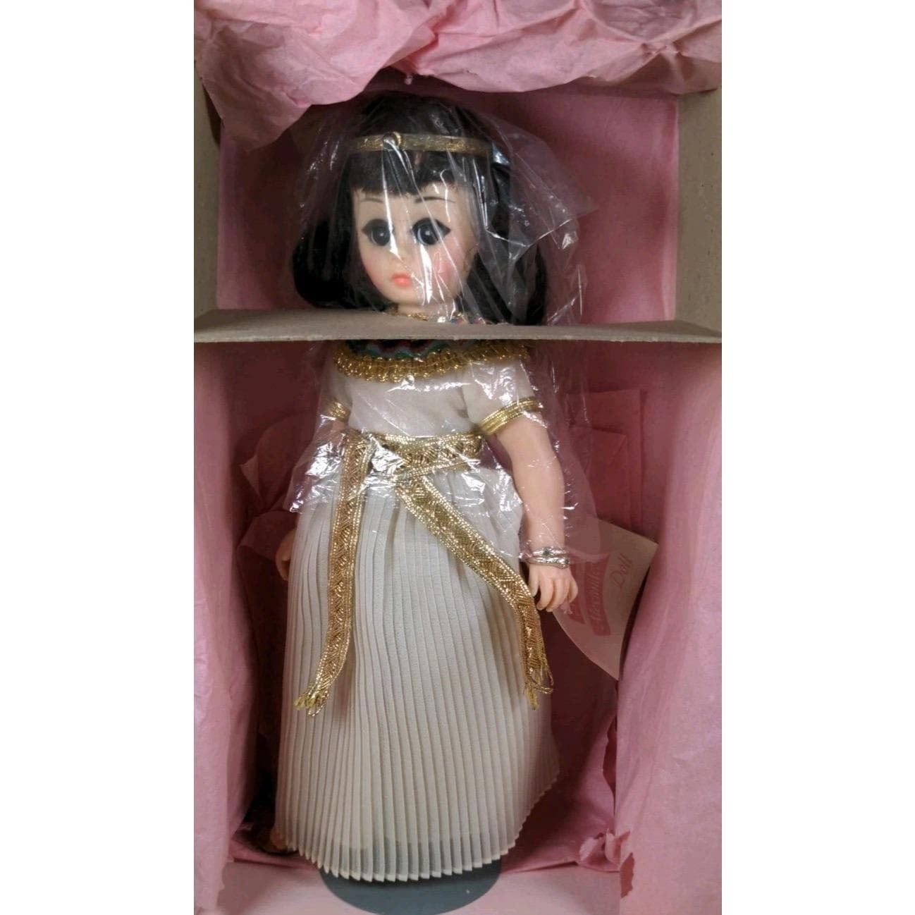 Madame Alexander Cleopatra Doll with Original Box Stand & Tags Vintage