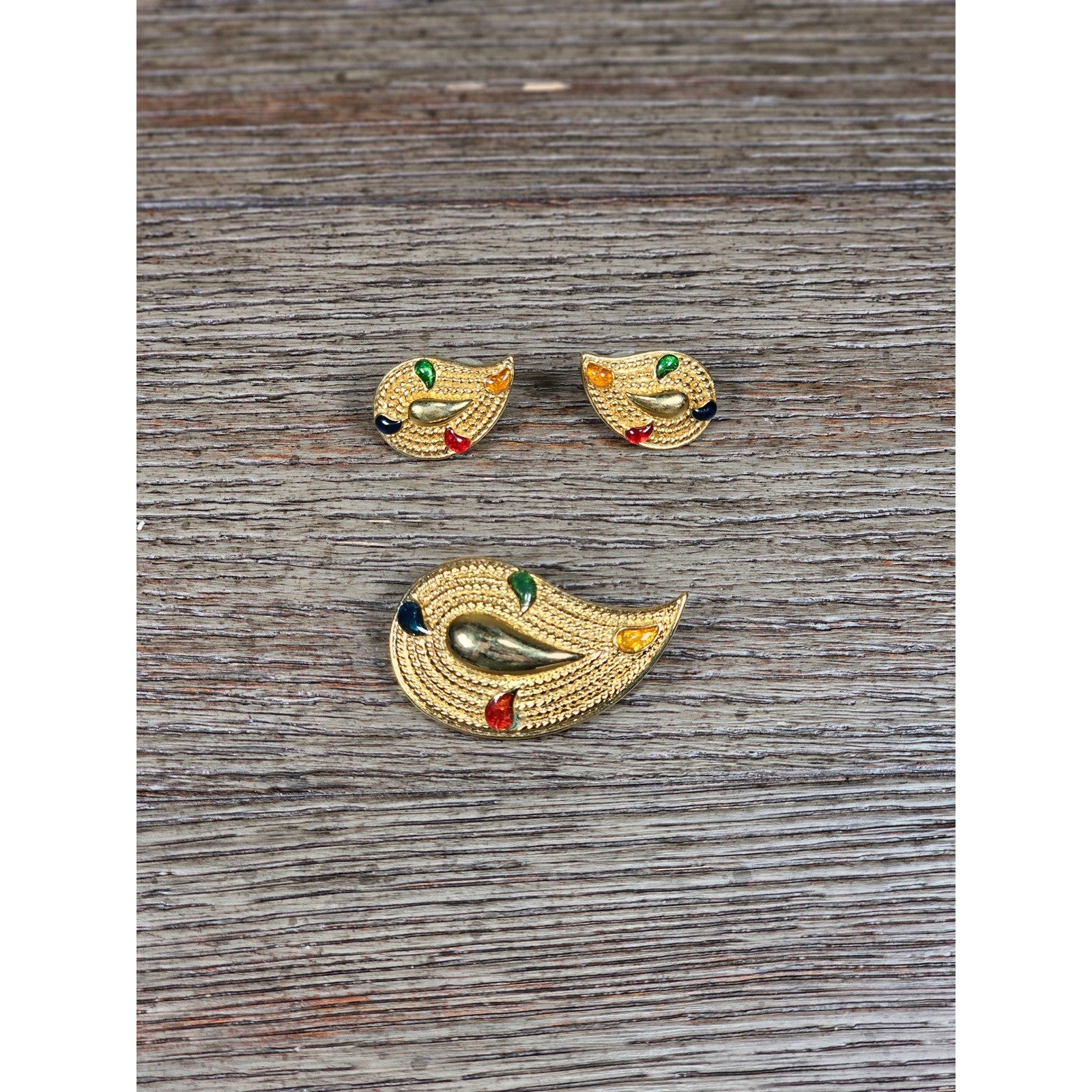 Vintage Gold Tone Paisley Brooch & Earrings Set Multicolor Cabochons