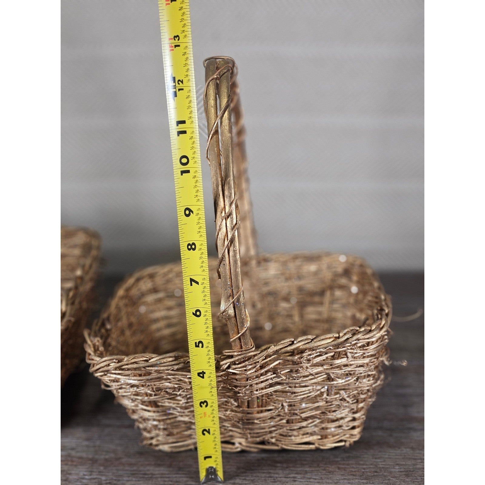 Vintage Gold Wicker Baskets Set of 2 with Handles Glitter Finish Decor