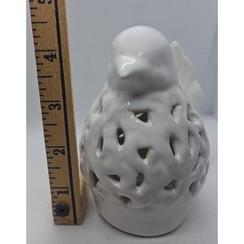 White Porcelain Bird Figurine – 4.5" x 5" Home Décor Accent