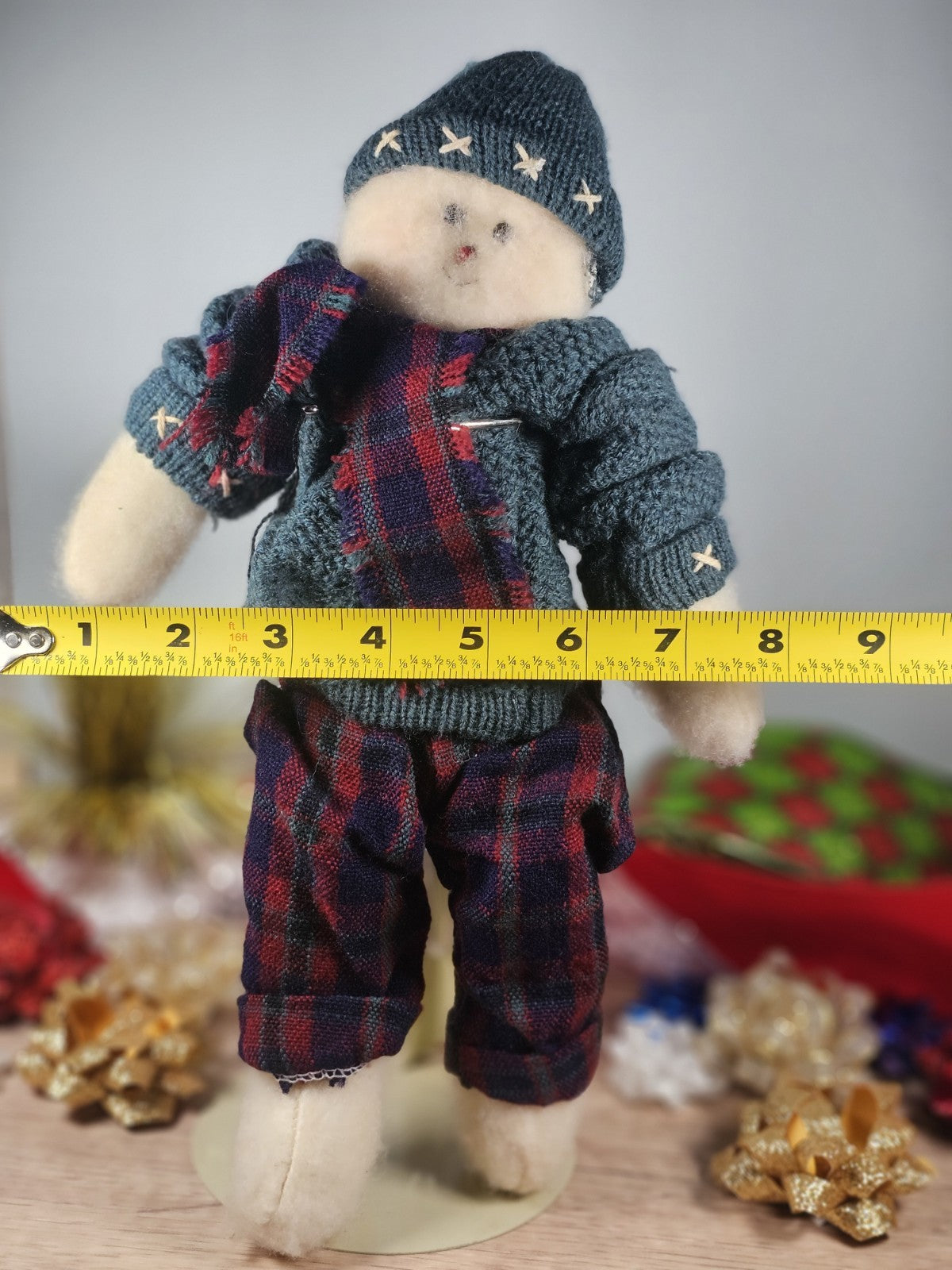 Vintage “Crazy Mountain Imports” Snowman Flat 11″ Tall Holiday Decor