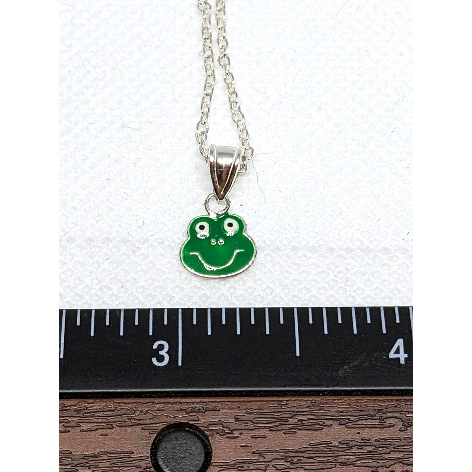 Vintage Sterling Silver Frog Pendant Necklace 16 Inch Chain