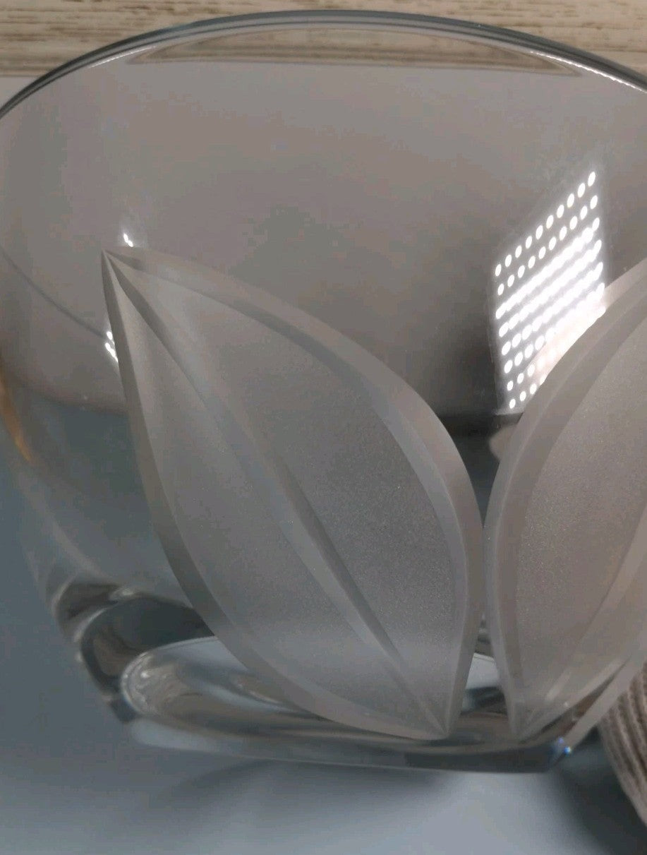 Vintage Crystal Etched Frosted Leaf Vase