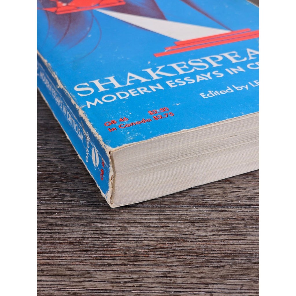 Shakespeare Modern Essays in Criticism 1967 OUP Paperback