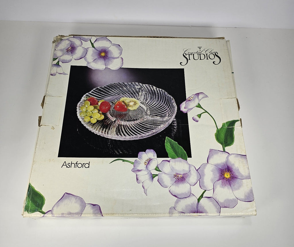 Crystal Clear Studios 11 1/4" Ashford Platter – Swirl Pattern Clear Glass