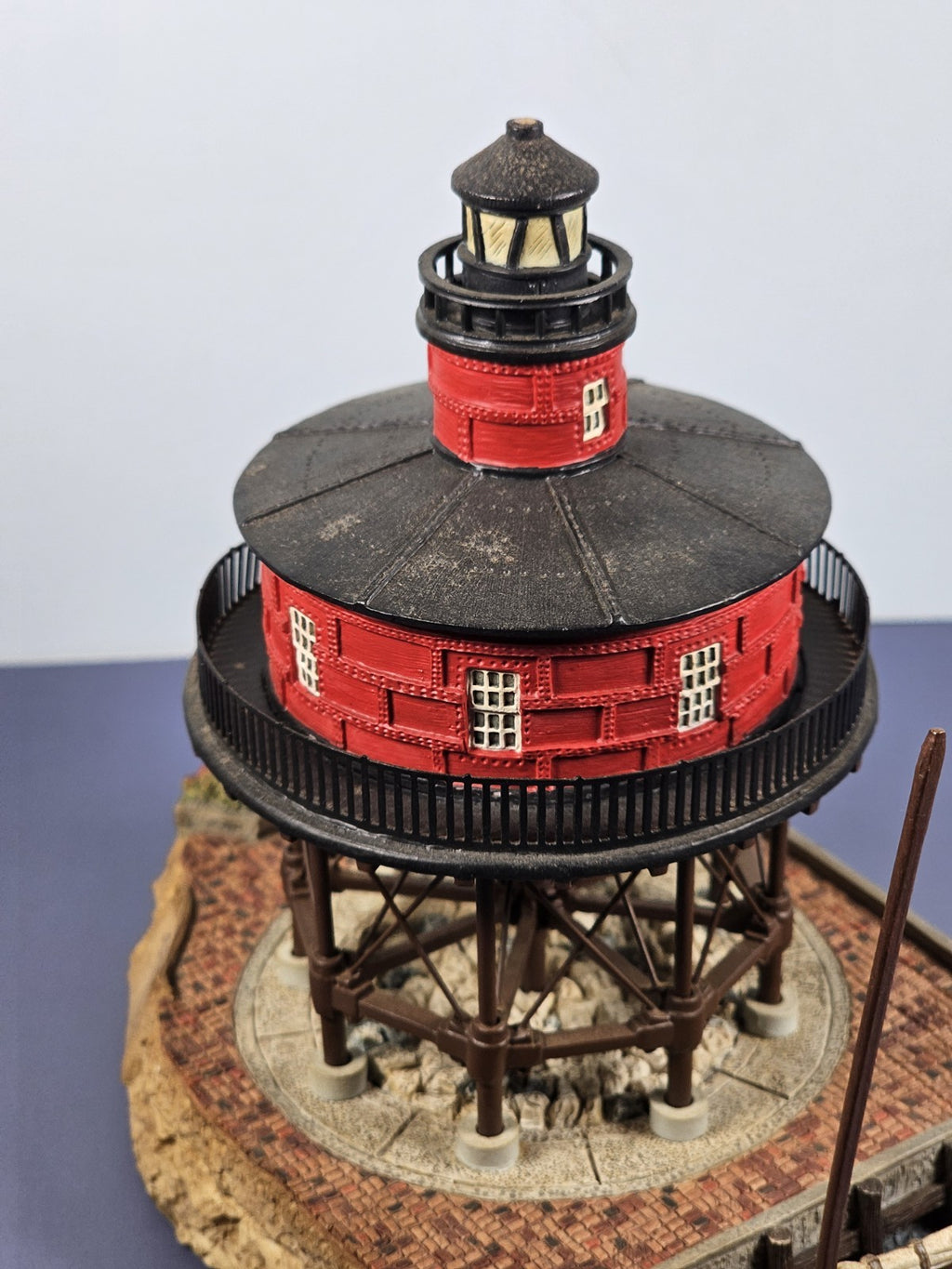 Harbour Lights #521 Seven Foot Knoll Maryland 1999 Lighthouse Nautical Decor