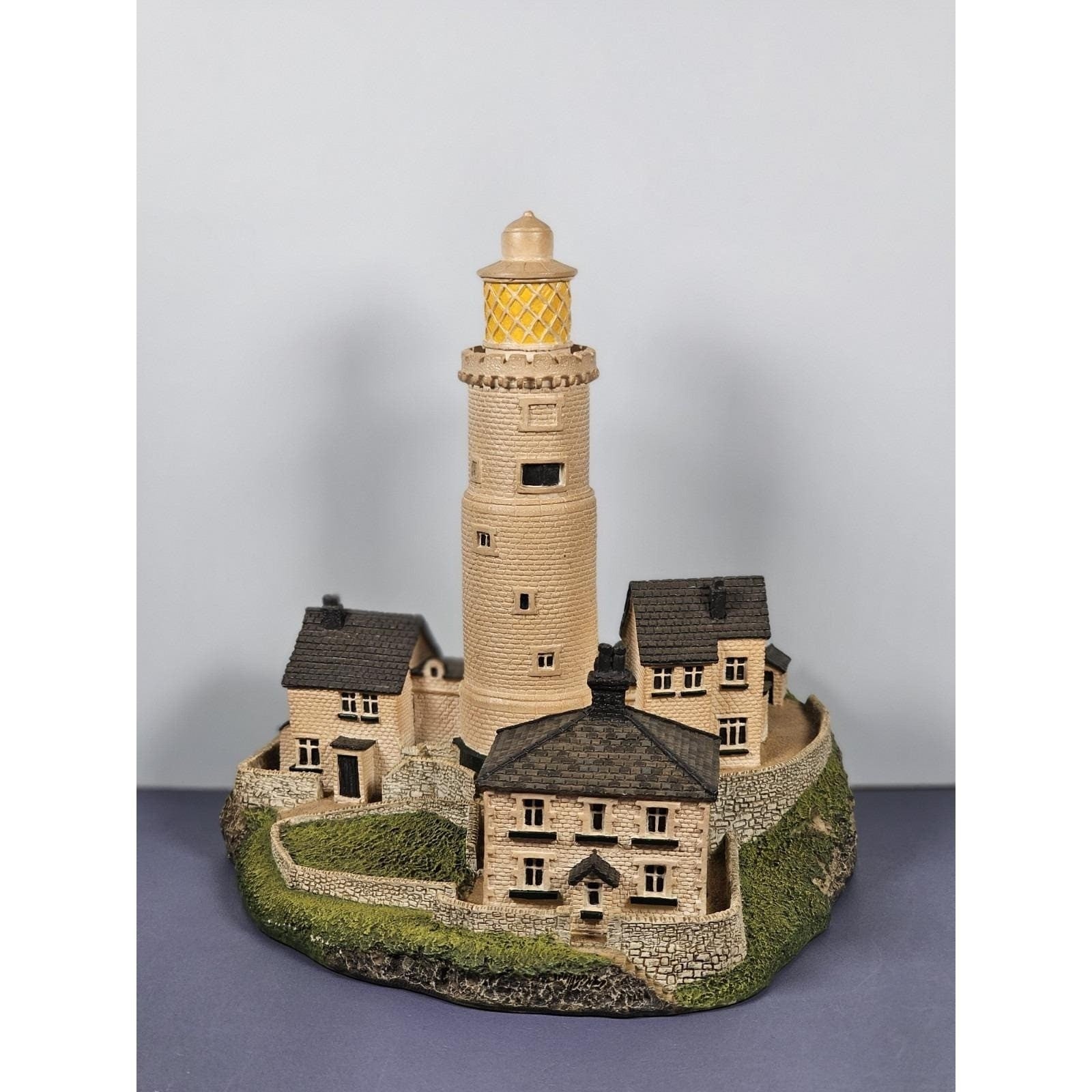 Danbury Mint Start Point Lighthouse 1993 Figurine Card 7 Inch