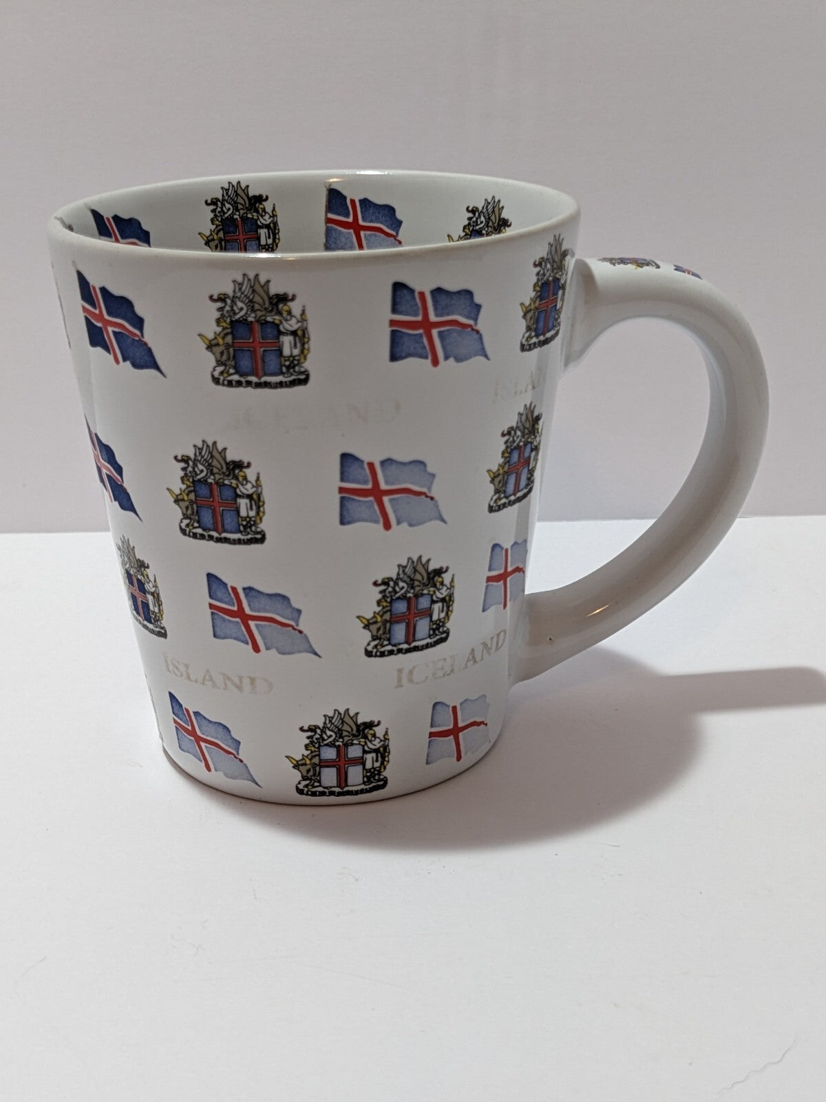 Porcelain Coffee Mug With Icelandic Flags & Crests Gold Lettering Details