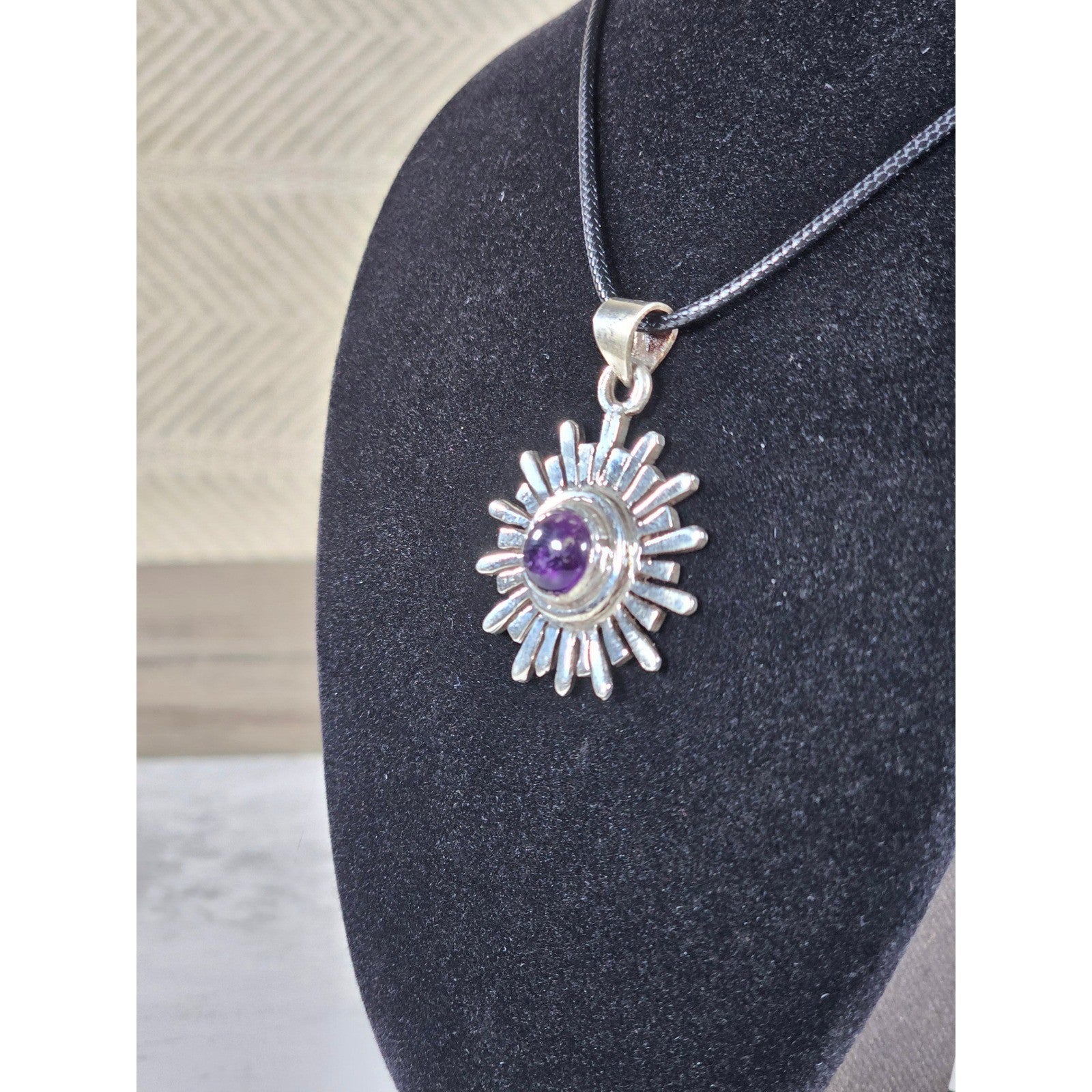 Vintage Sterling Silver Sunburst Amethyst Pendant Necklace