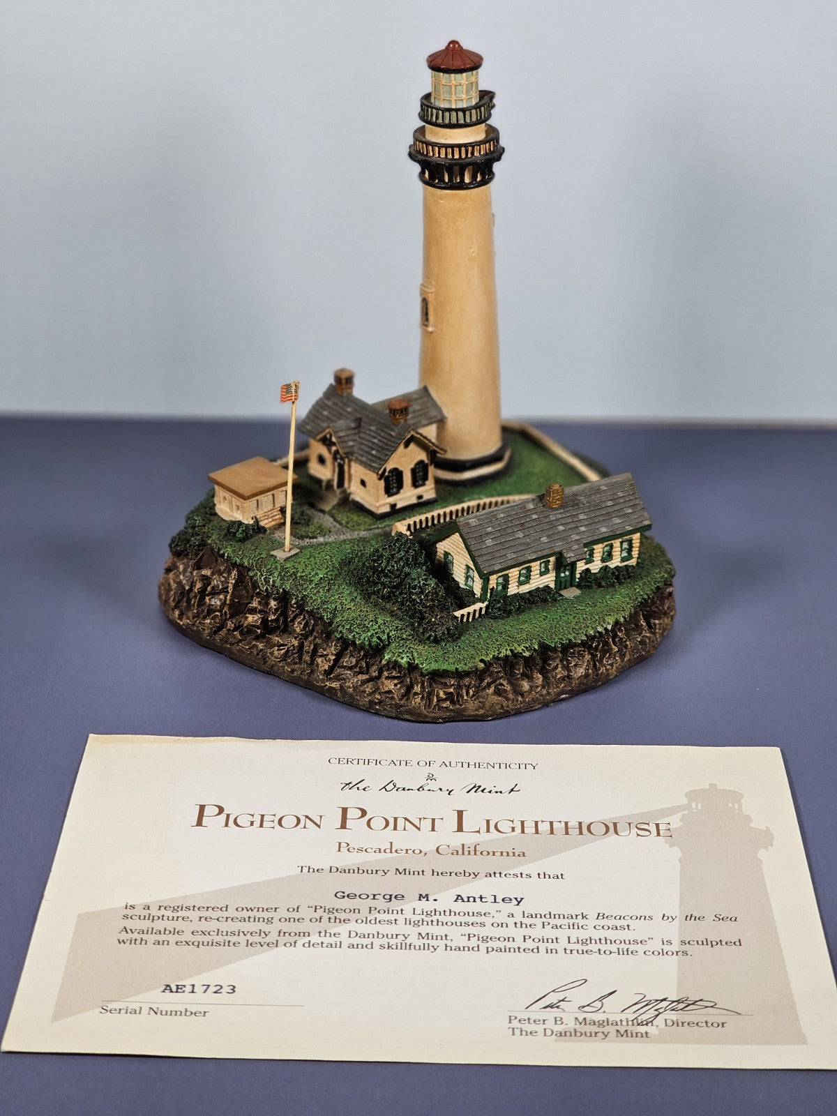 Danbury Mint Pigeon Point Lighthouse Sculpture Beacon By The Sea With COA