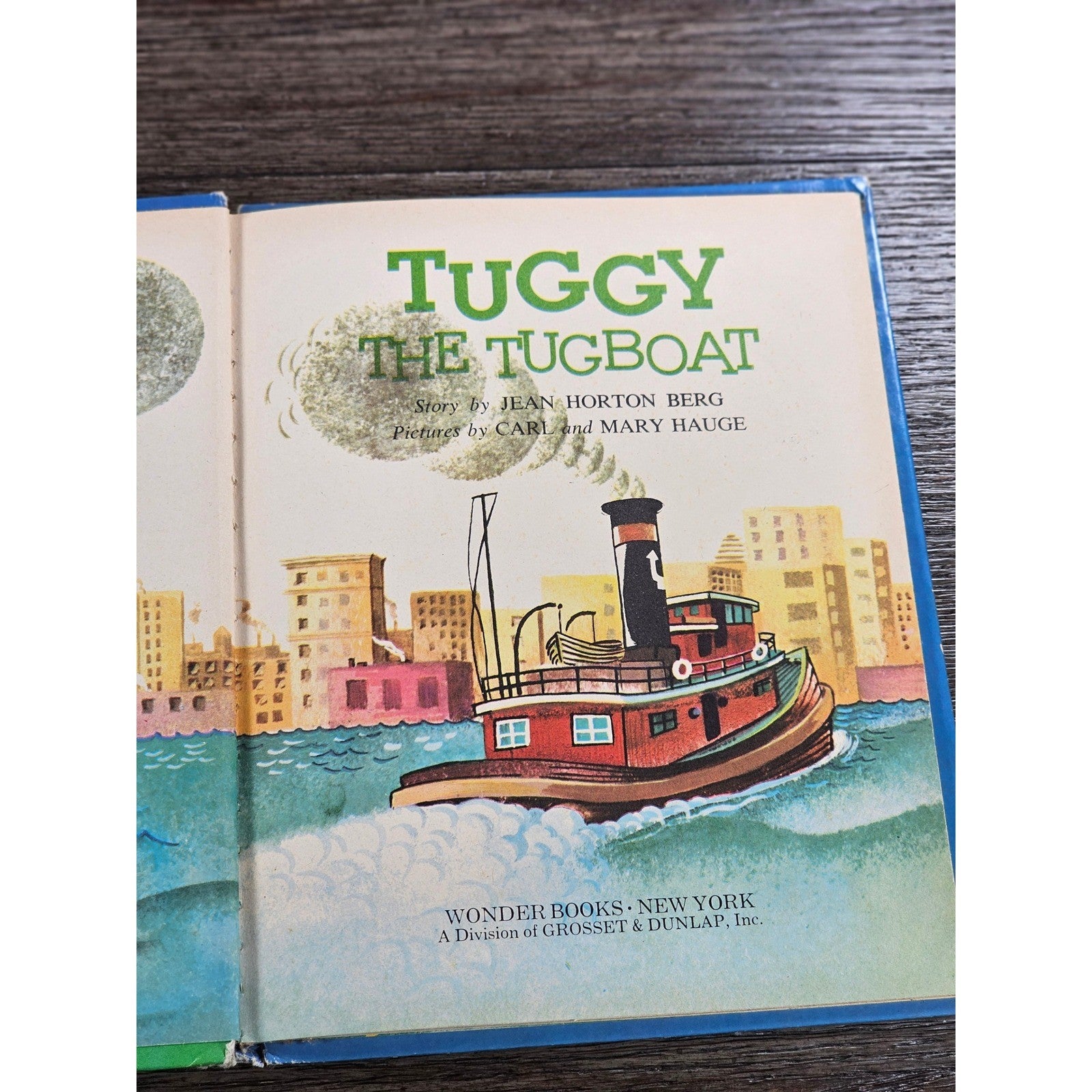 Tuggy the Tugboat 1975 Library Ed Wonder Books HC Used