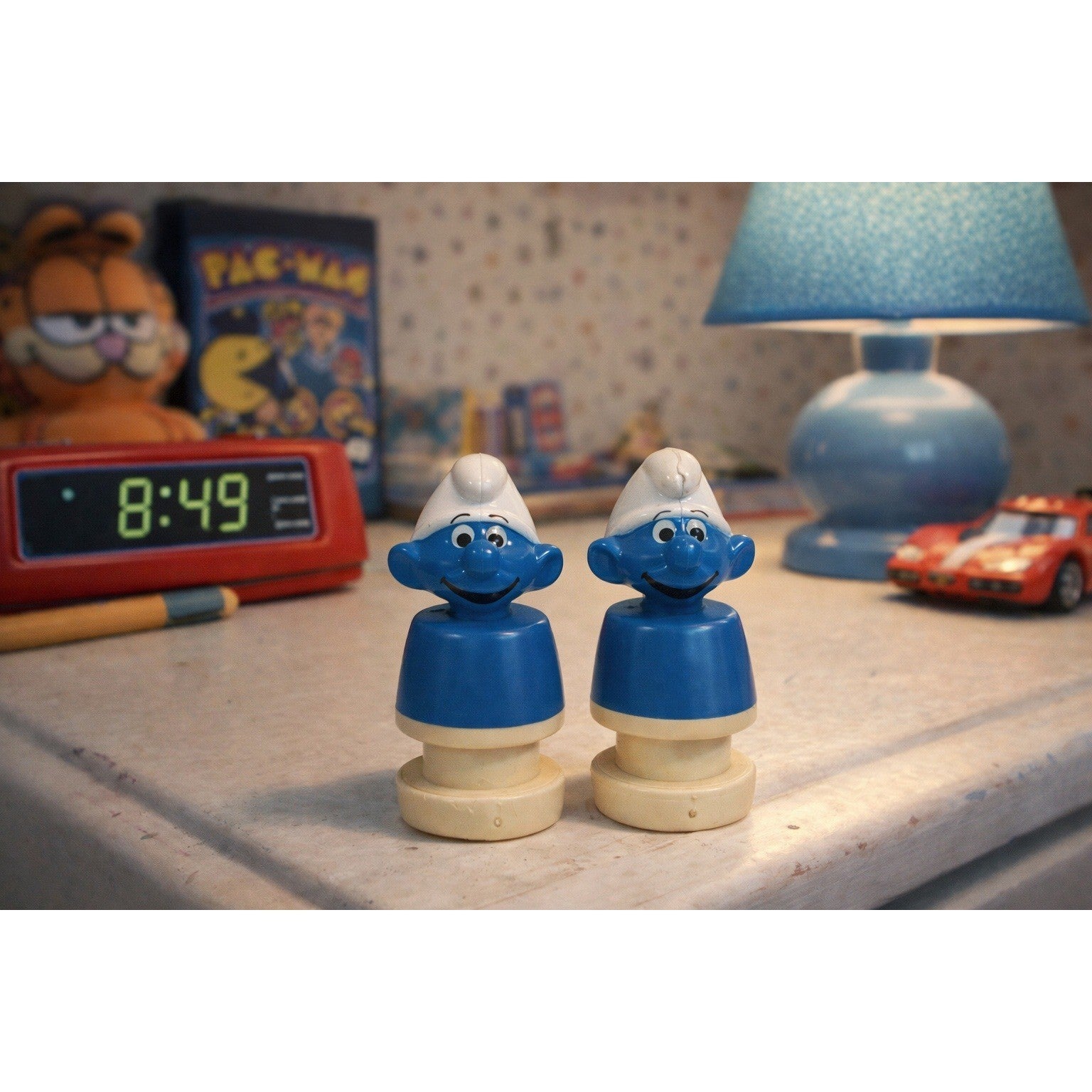 Vintage Smurfs School Bus Figures Pair Peyo 1982 Blue PVC Mini Smurf