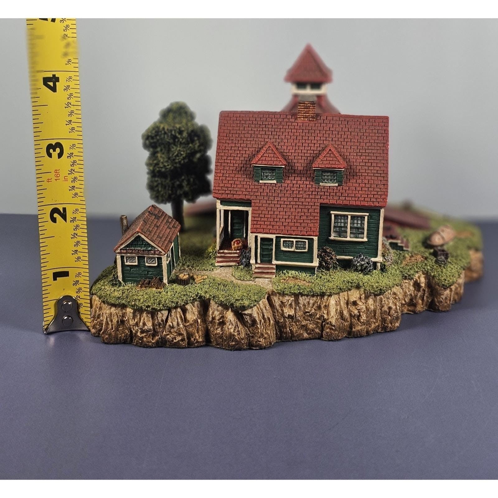 Harbour Lights Point Allerton Lighthouse 2001 w/ COA