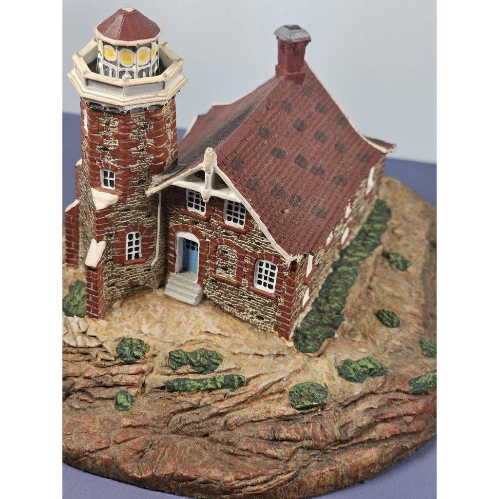 Danbury Mint Passage Island Lighthouse COA 1994 Series II