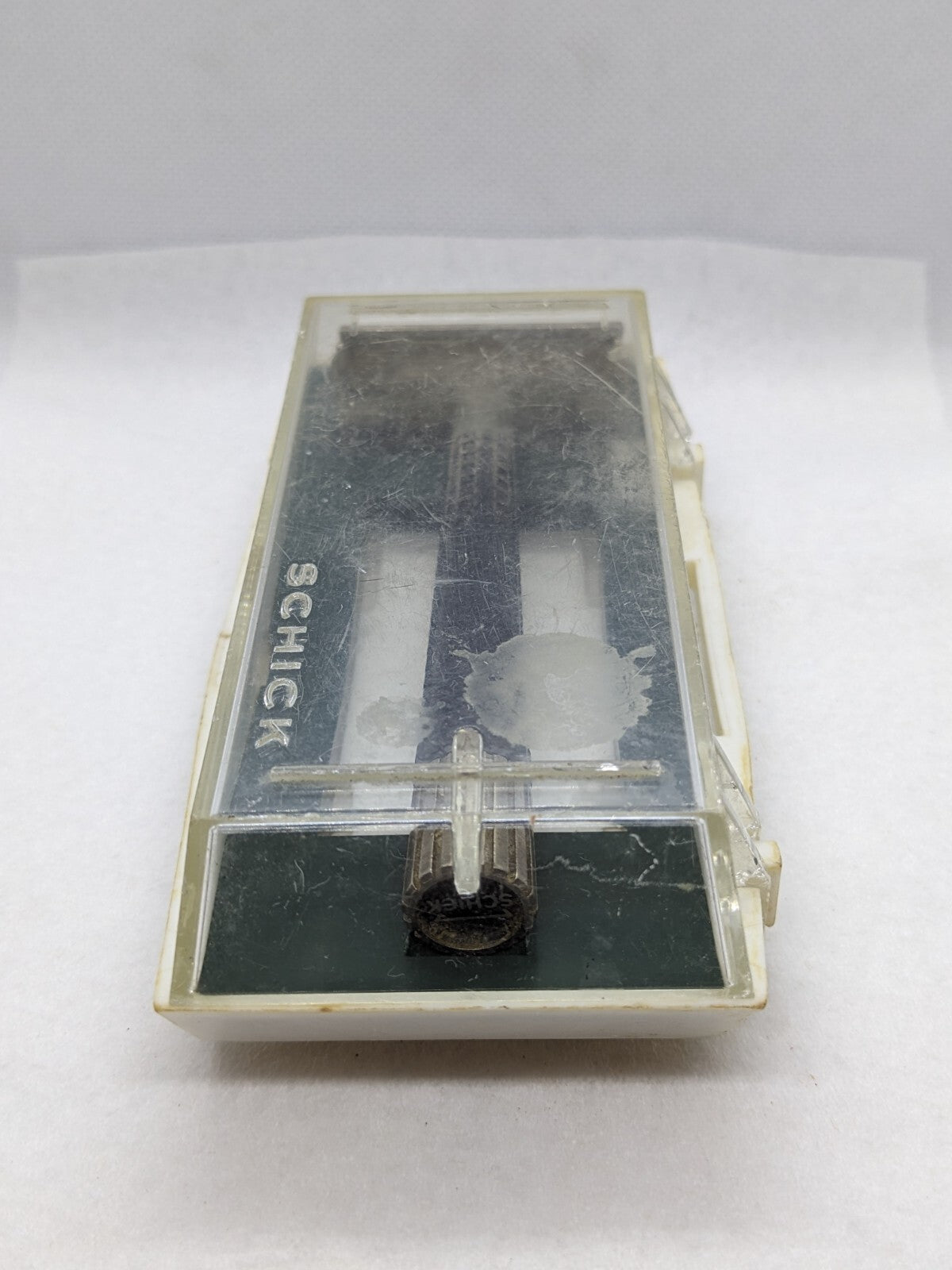 Vintage SCHICK Double Edge Safety Razor 1965 with Case – Mid-Century Grooming