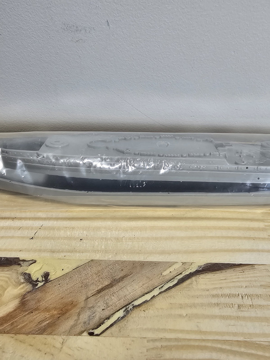 USS Arizona BB-39 1941  1/700 Scale  Unassembled Kit