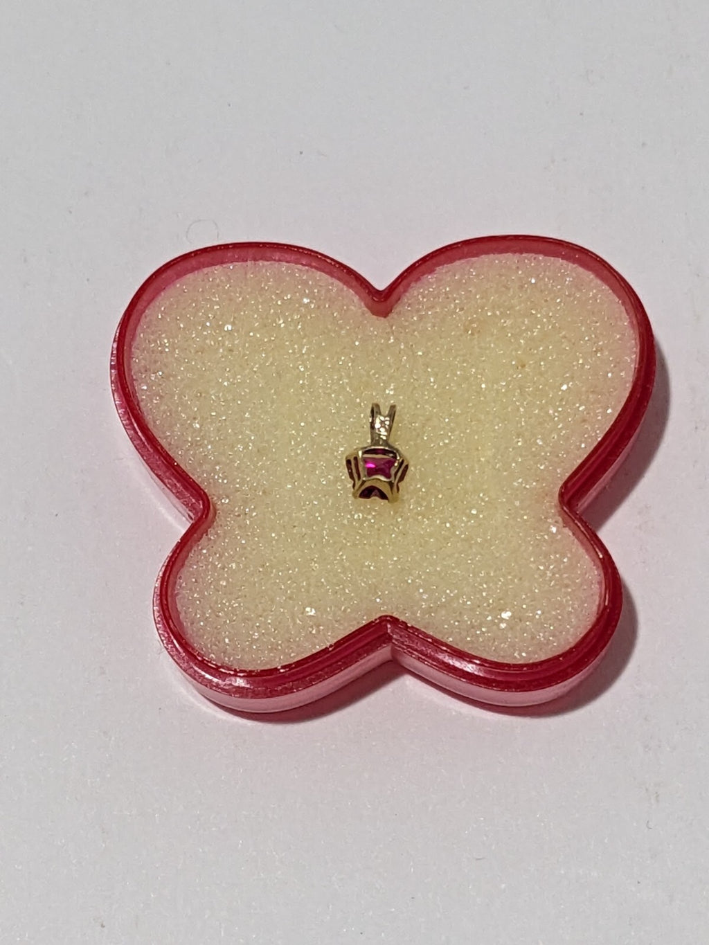 Bfly 10k Gold Fuchsia Stone Butterfly Pendant with Case