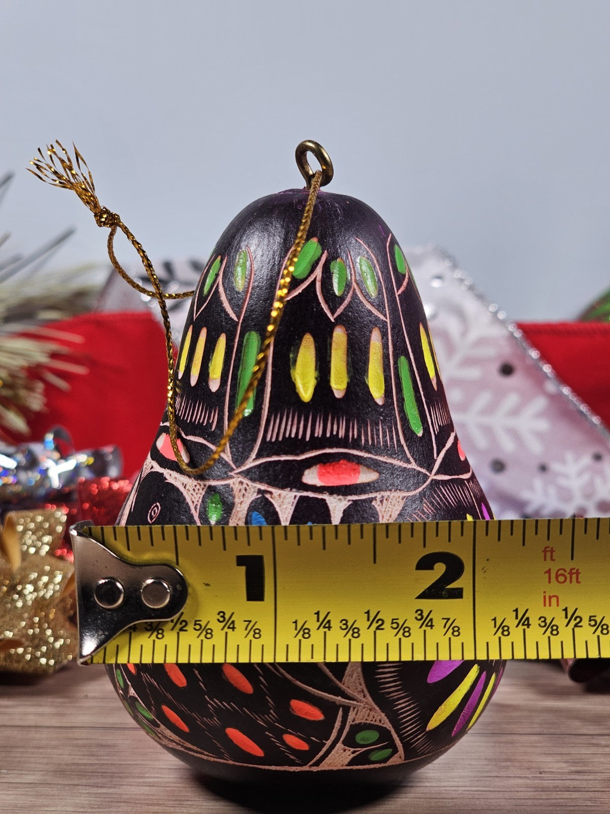 3.5″ Lucuma Bird Ornament | Hand-Carved Painted Gourd Peru Folk Art