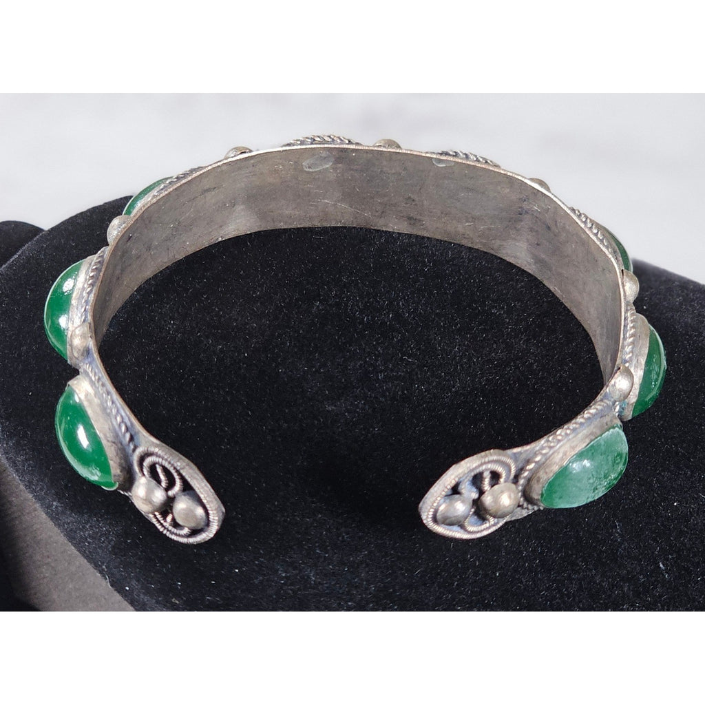 Vintage Green Cabochon Cuff Bracelet Silver Tone Boho Statement