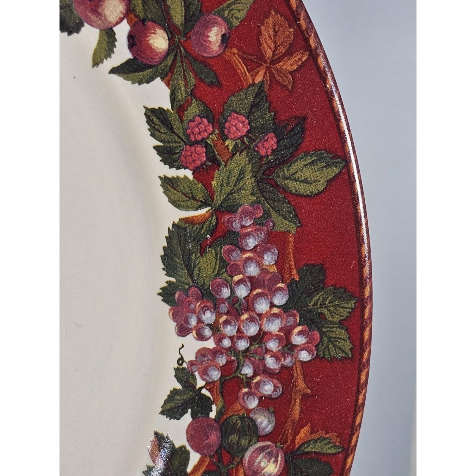 Raymond Waites Cornucopia Dinner Plate 10.5 Inch Fruit Design