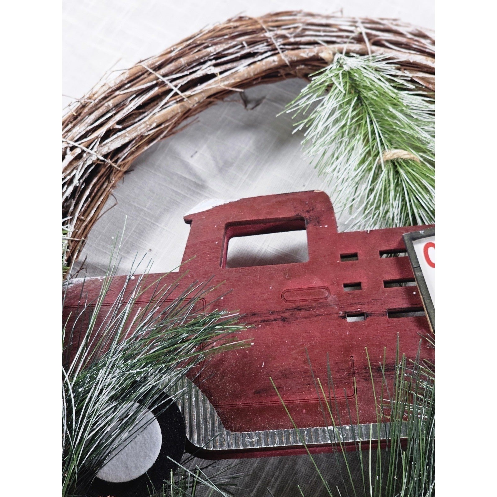 Rustic Red Truck Christmas Wreath Pinecones Berries Farmhouse Holiday Decor