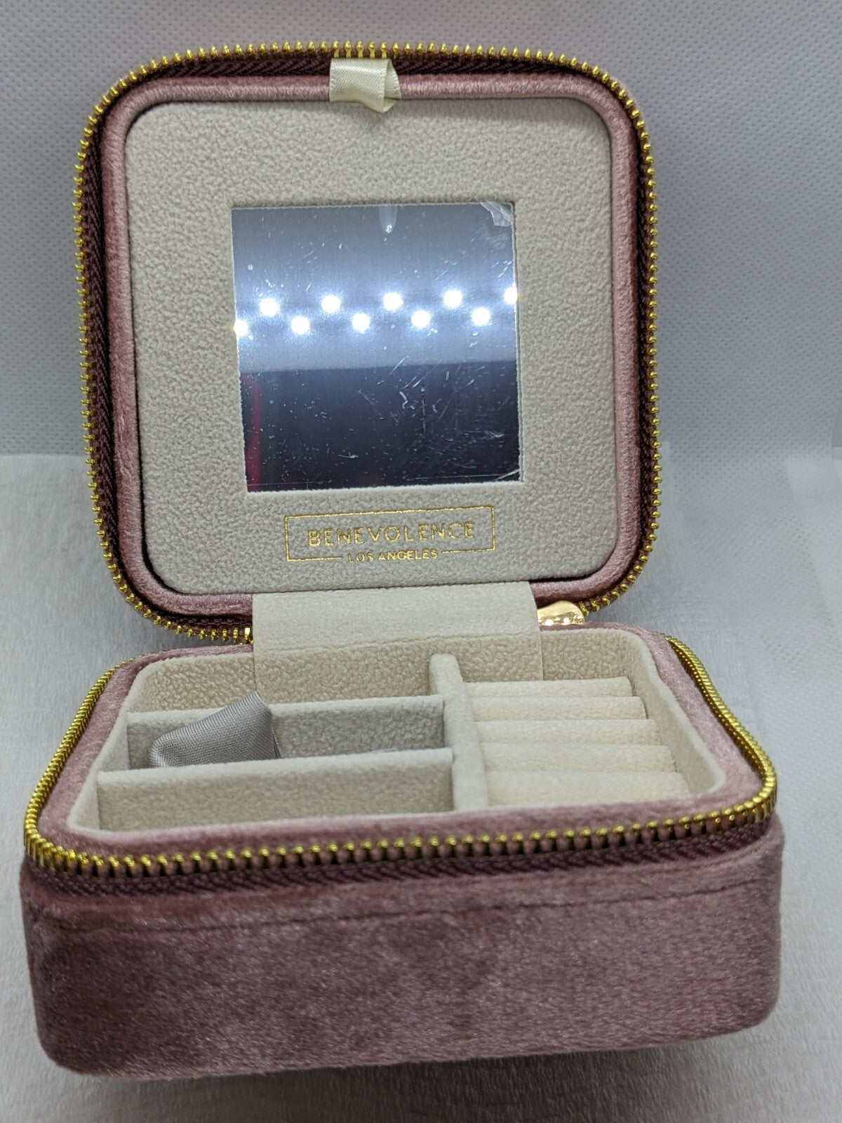 Benevolence LA Plush Pink Velvet Square Travel Jewelry Box