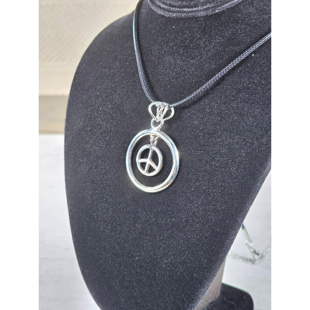 Vintage Peace Symbol Pendant Necklace Silver Tone Boho Jewelry