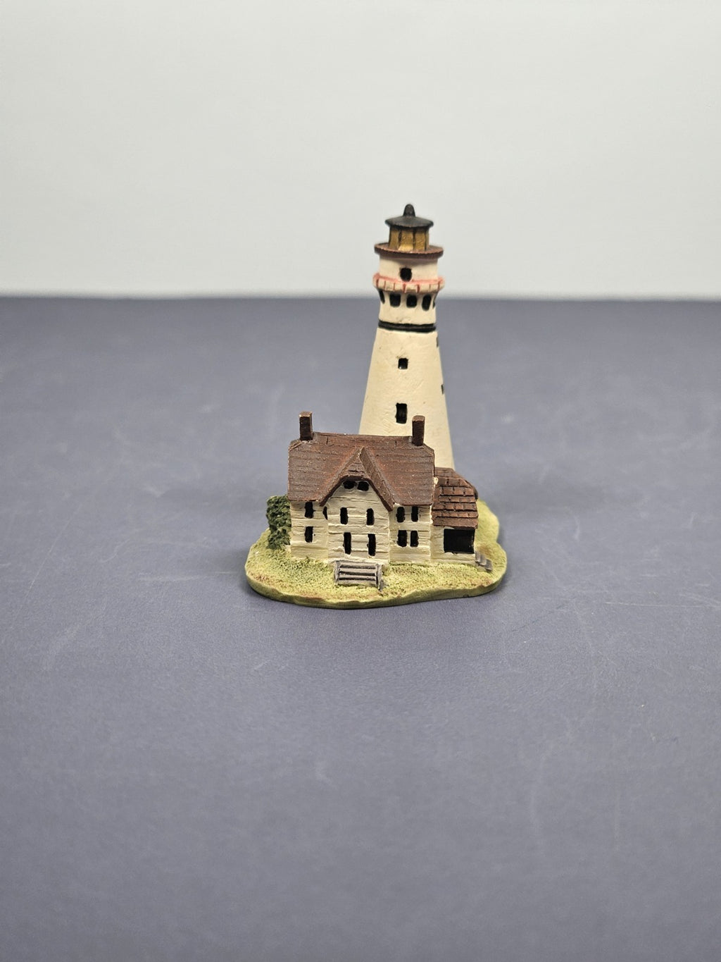 Lenox Miniature Lighthouse Thimble Figurine Grosse Point