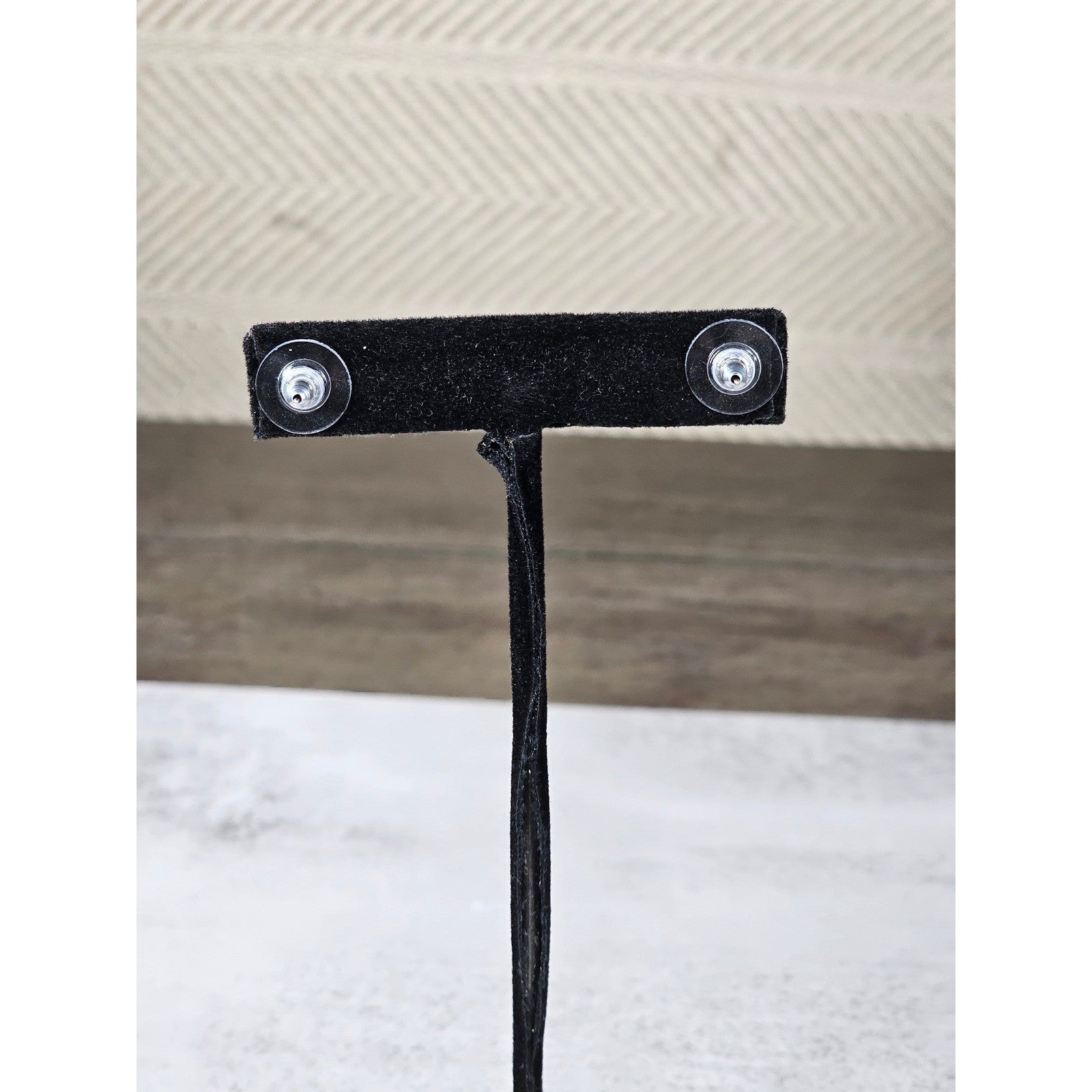 Vintage Oval Clear Rhinestone Stud Earrings Gold Tone