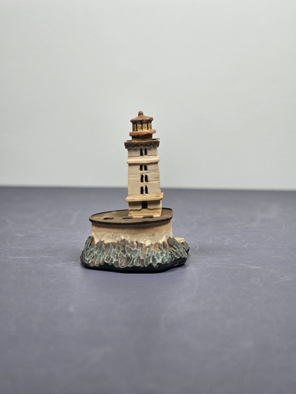 Lenox Miniature Lighthouse Thimble Figurine St. Georges Reef Light house CA