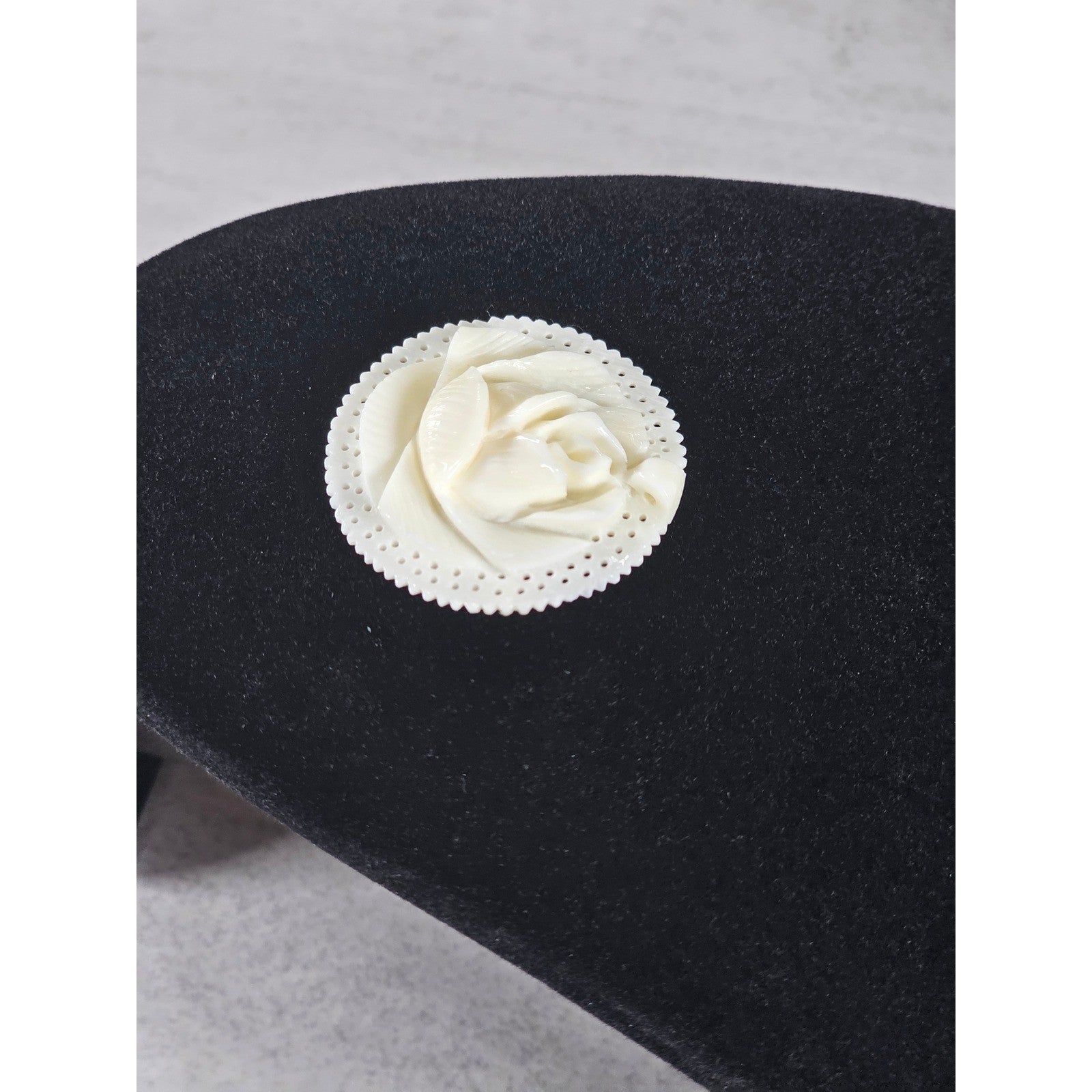 Vintage Carved Rose Pendant Round Floral Medallion Ivory Tone