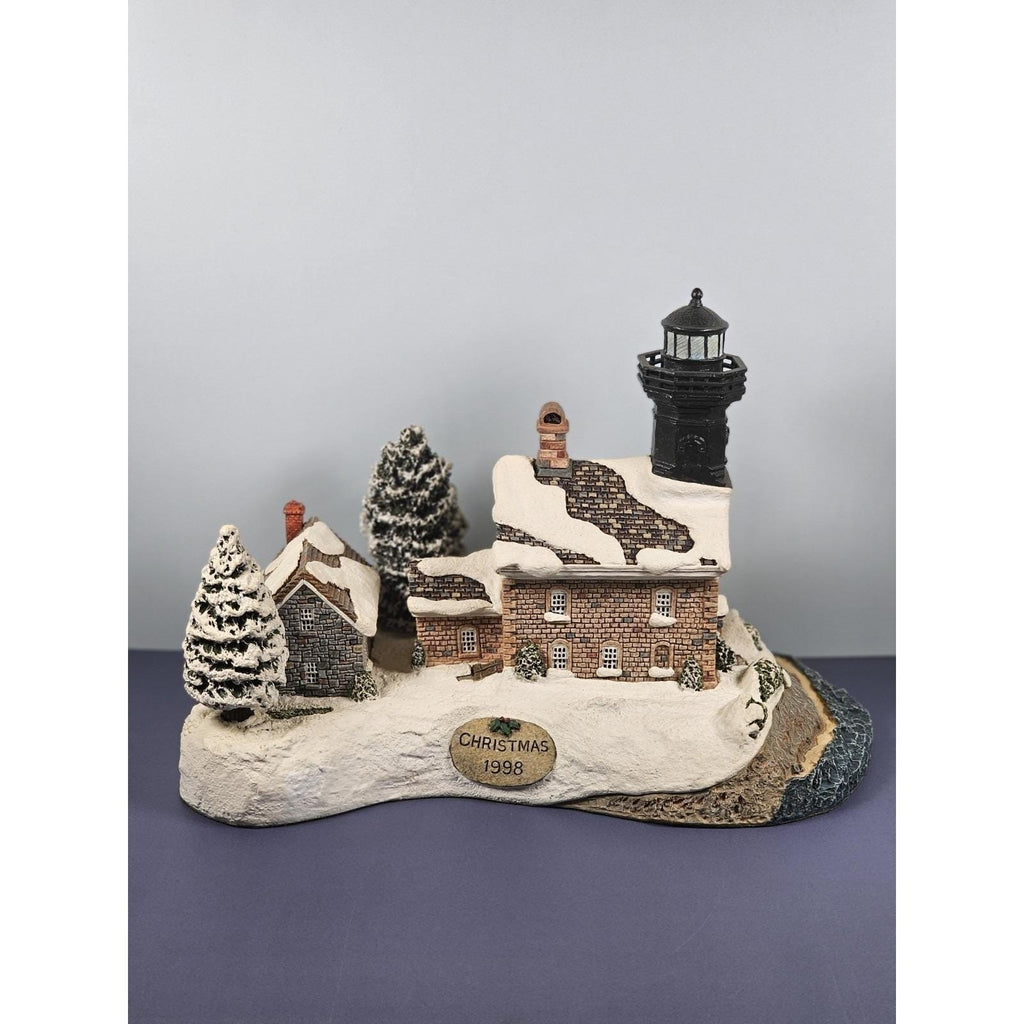 Harbour Lights Old Field Point Lighthouse Christmas COA