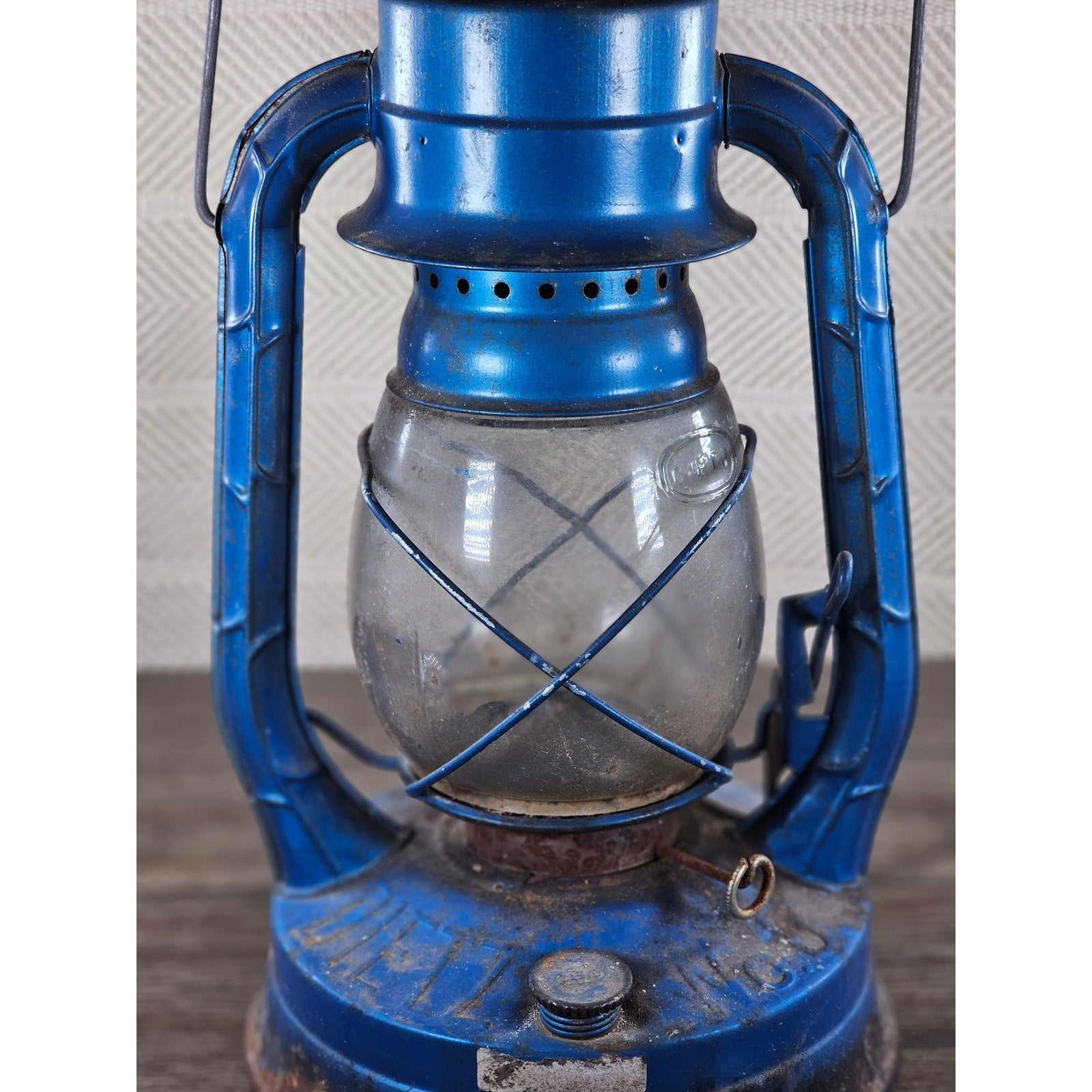 Vintage Dietz Air Pilot Lantern Blue Kerosene Oil Lamp 13.5" Tall