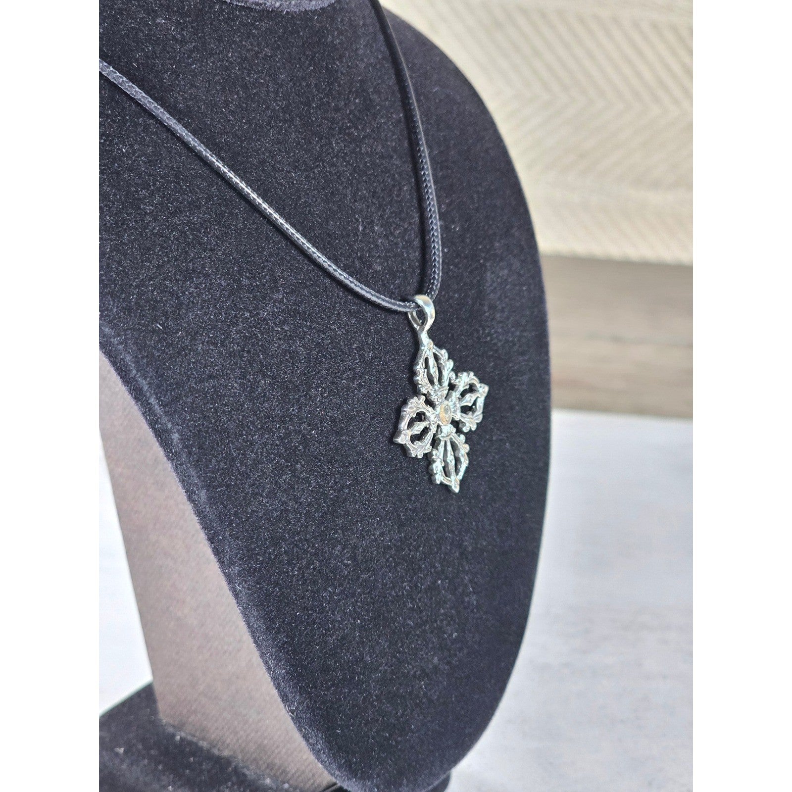 Vintage Sterling Silver Ornate Cross Necklace Pendant